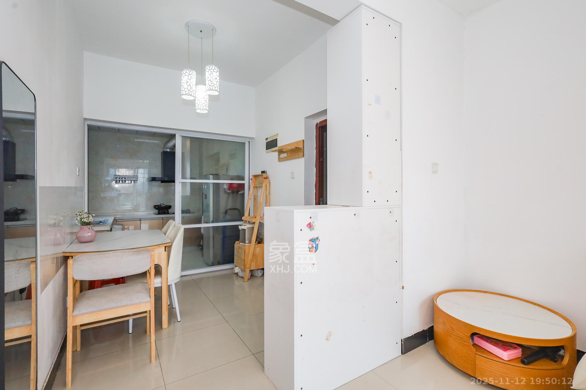 滨江海棠湾 3室2厅1卫 72.0万 滨江海棠湾 3室2厅1卫 72.0万其他