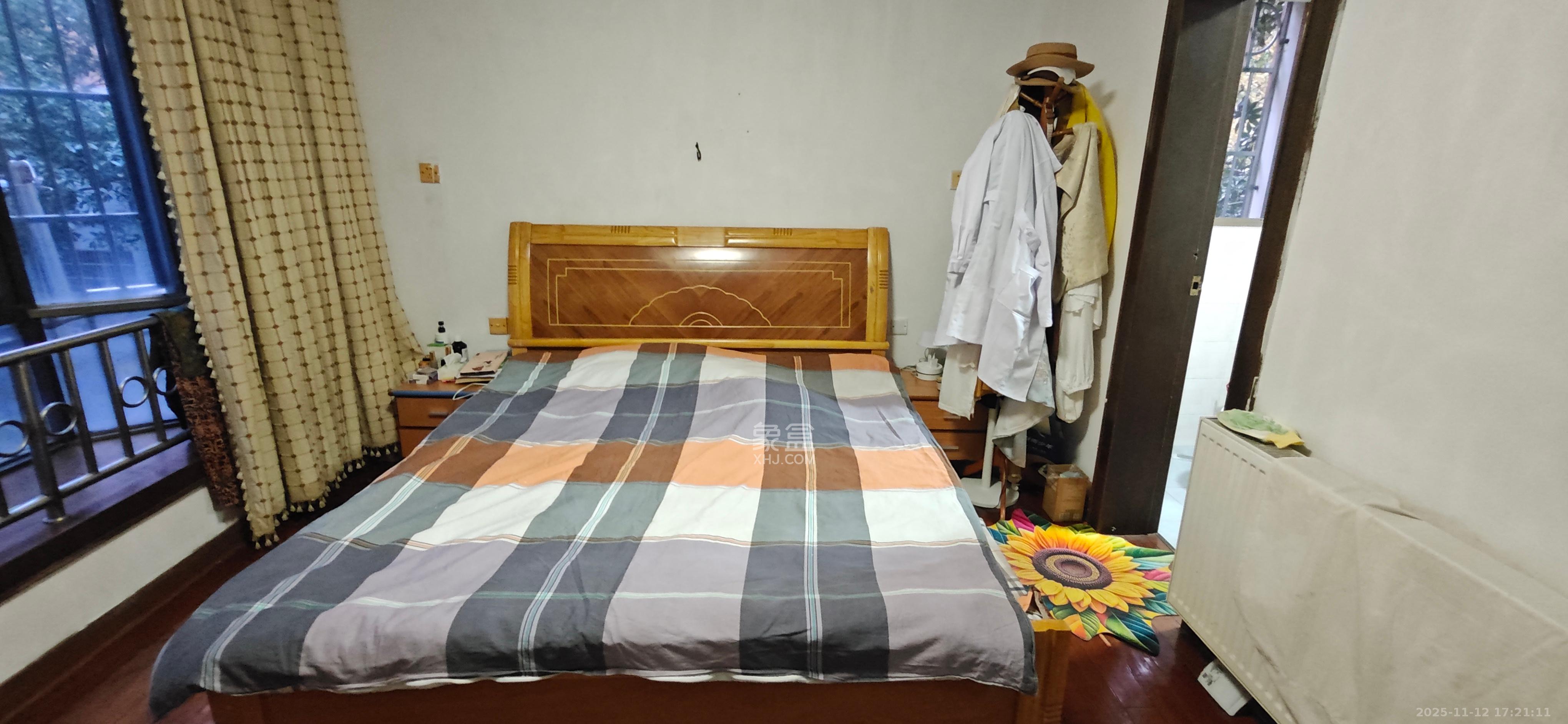 阳明山庄 3室1厅1卫 2100.0元/月 阳明山庄 3室1厅1卫 2100.0元/月室内图