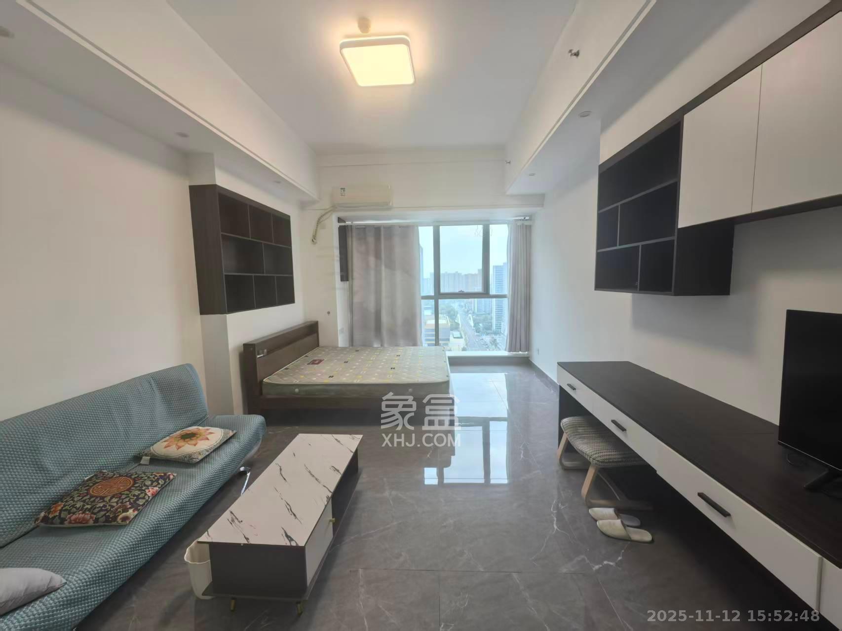 奥克斯滨仕花园（奥克斯洋湖广场/奥克斯中心）  1室1厅1卫    1700.0元/月