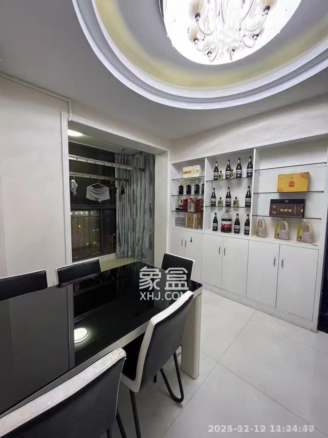 星城荣域  1室1厅1卫    2000.0元/月室内图