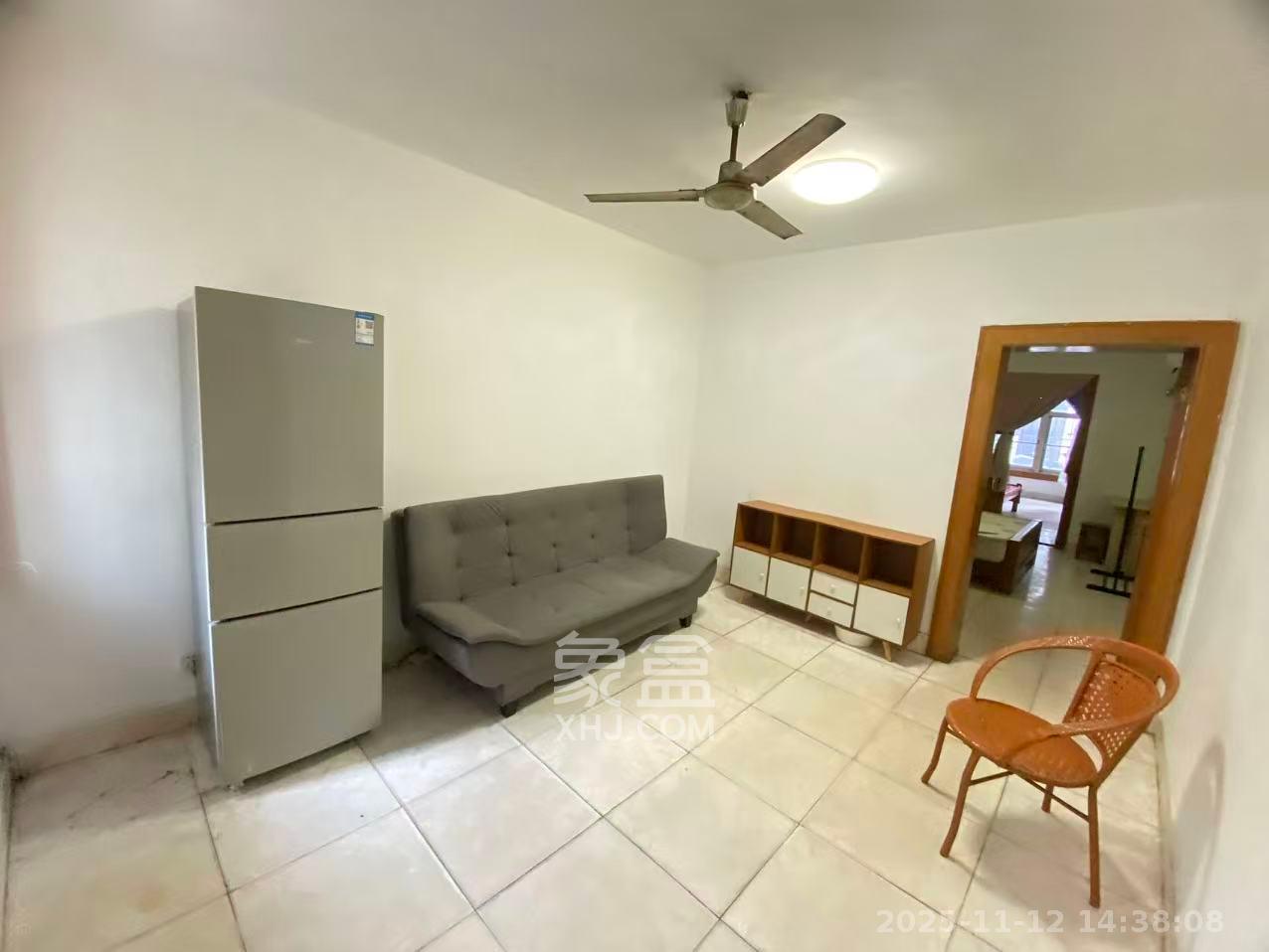 市化工局宿舍 2室1厅1卫 1200.0元/月 市化工局宿舍 2室1厅1卫 1200.0元/月室内图