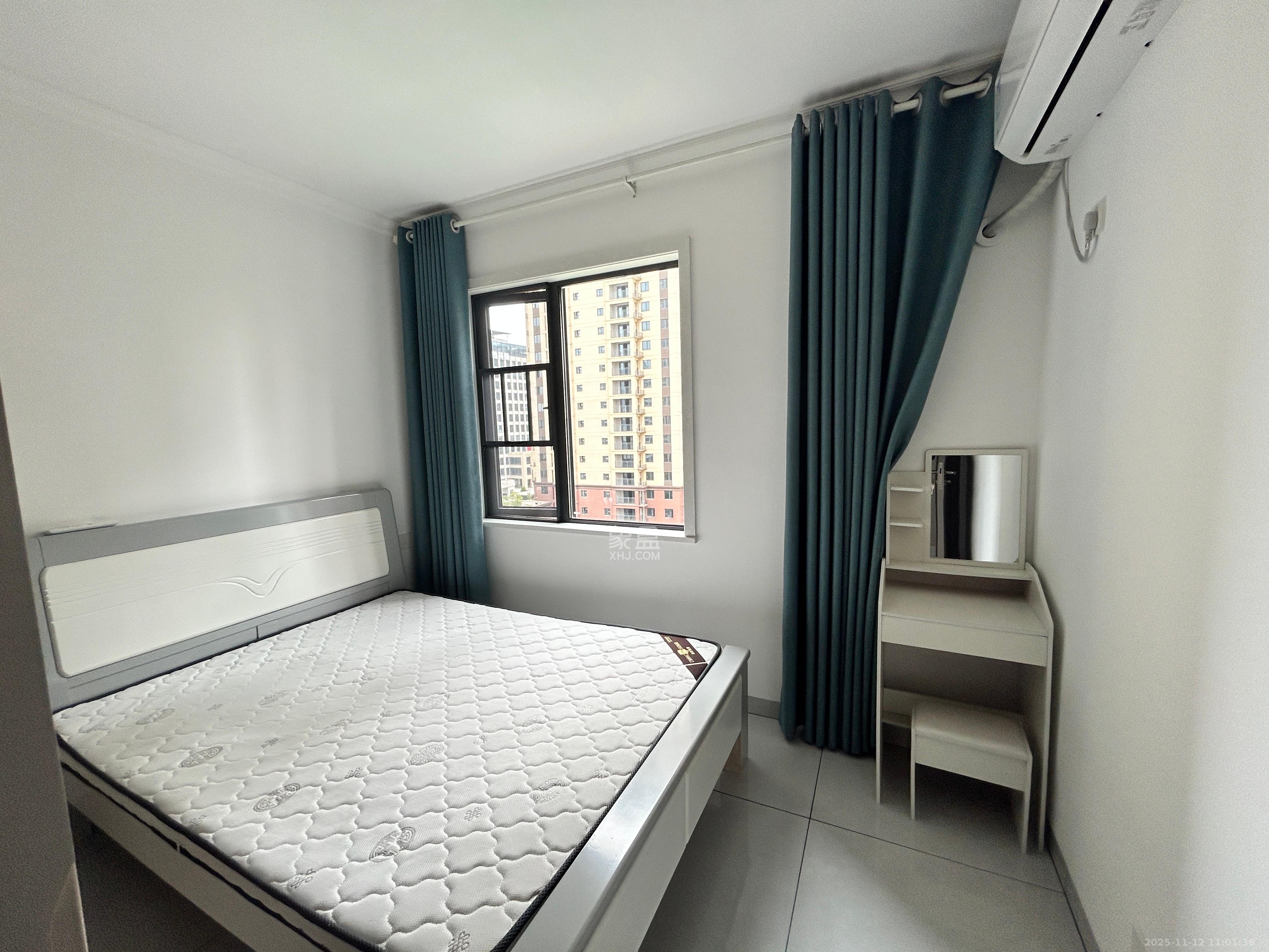 学士翰林苑  2室1厅1卫    1800.0元/月室内图