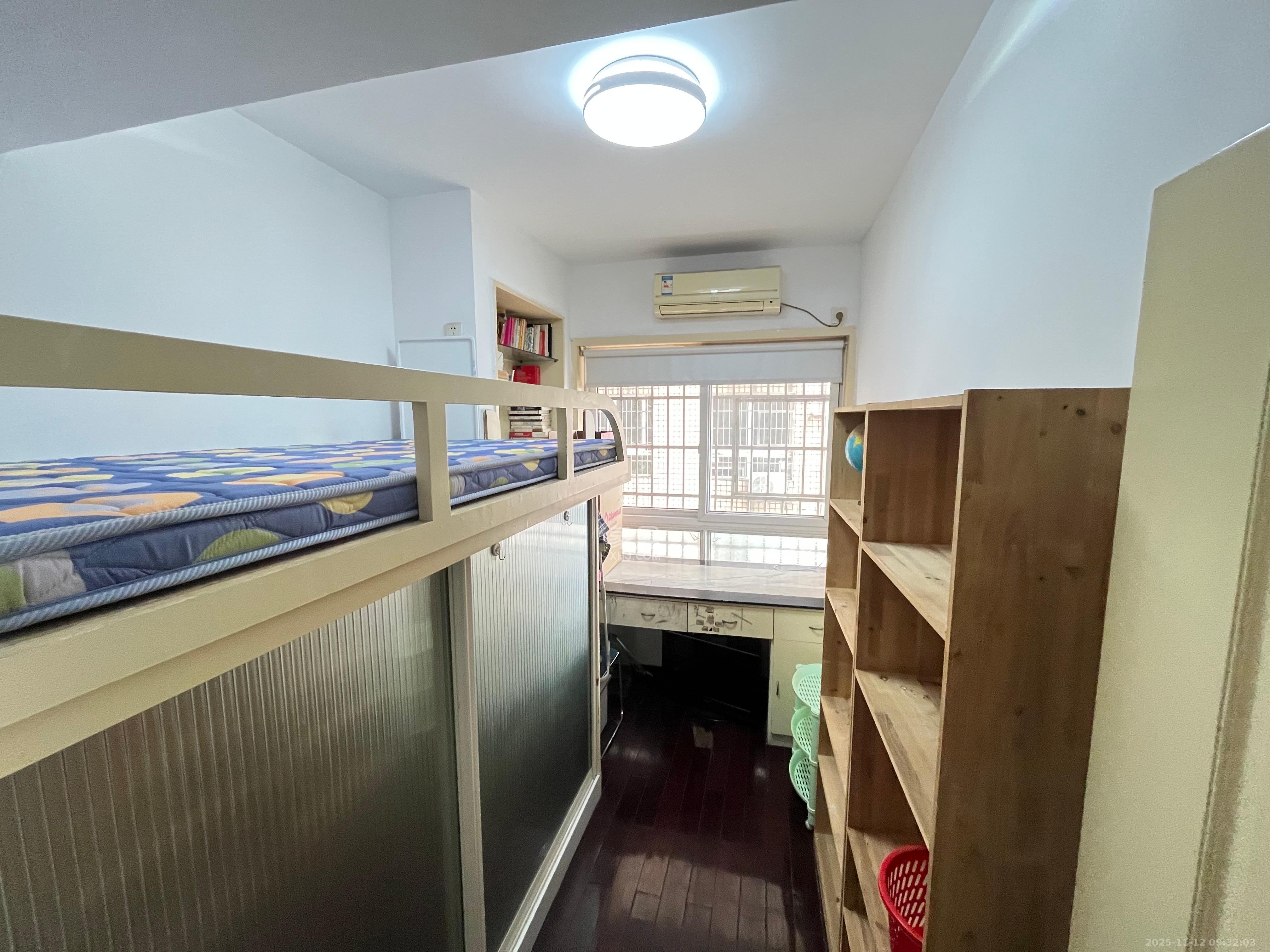 威胜大厦  2室2厅1卫    2000.0元/月室内图