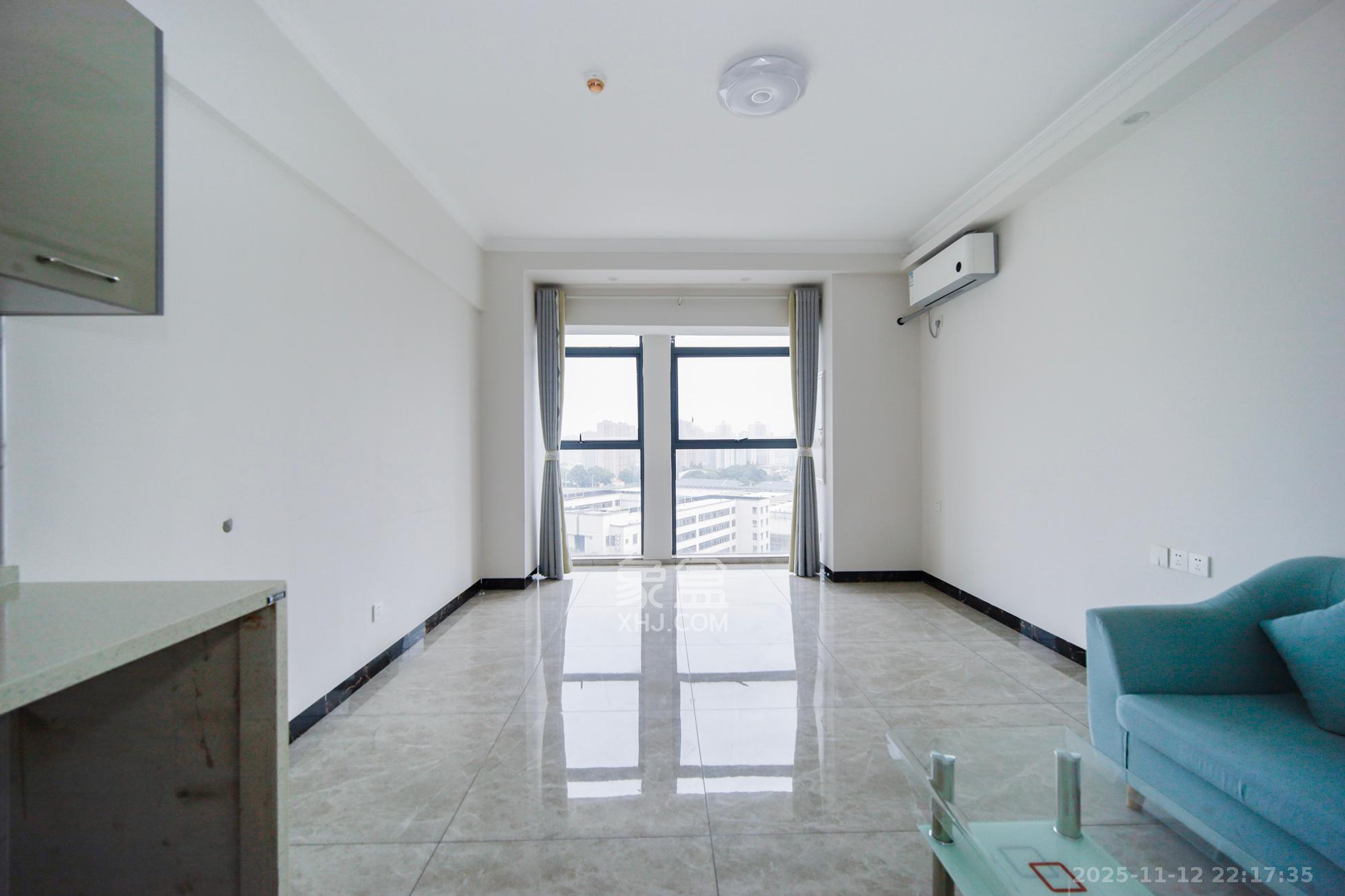 五峰国际  1室1厅1卫    22.8万