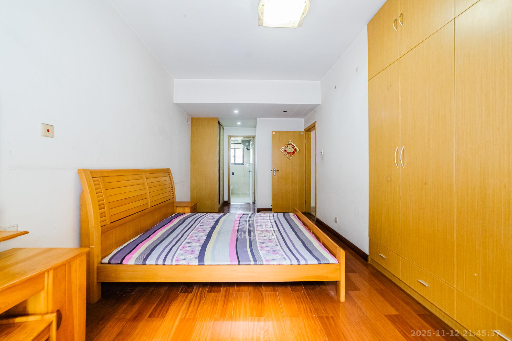 湘江北尚 3室2厅1卫 120.0万 湘江北尚 3室2厅1卫 120.0万卧室