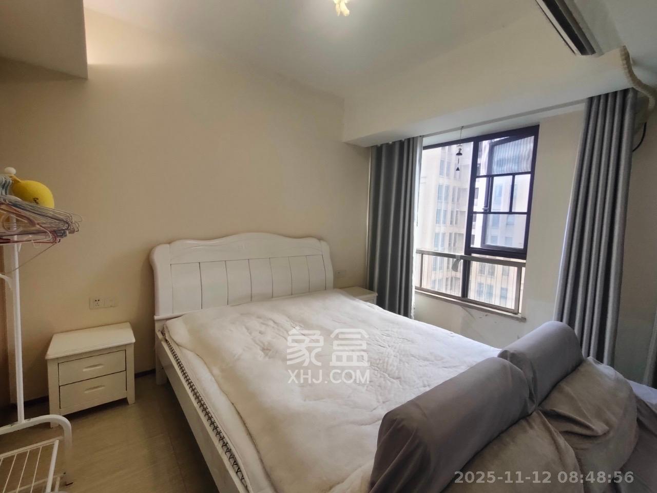 奥林匹克花园贡院三期  1室0厅1卫    1300.0元/月室内图