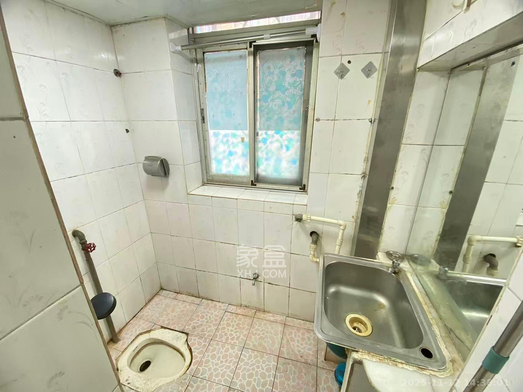 市化工局宿舍 2室1厅1卫 1200.0元/月 市化工局宿舍 2室1厅1卫 1200.0元/月室内图