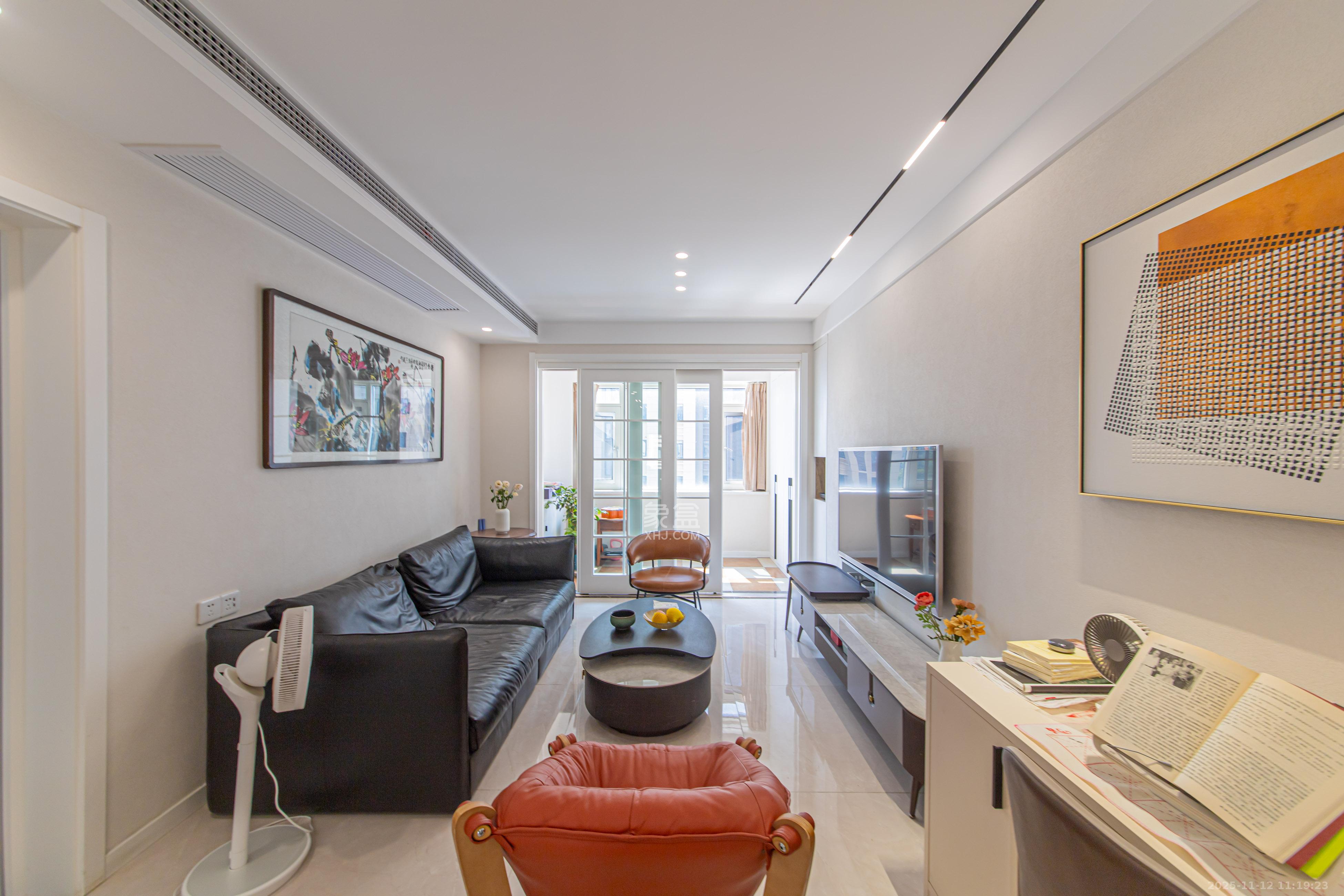 和泓融成府  3室2厅2卫    3200.0元/月