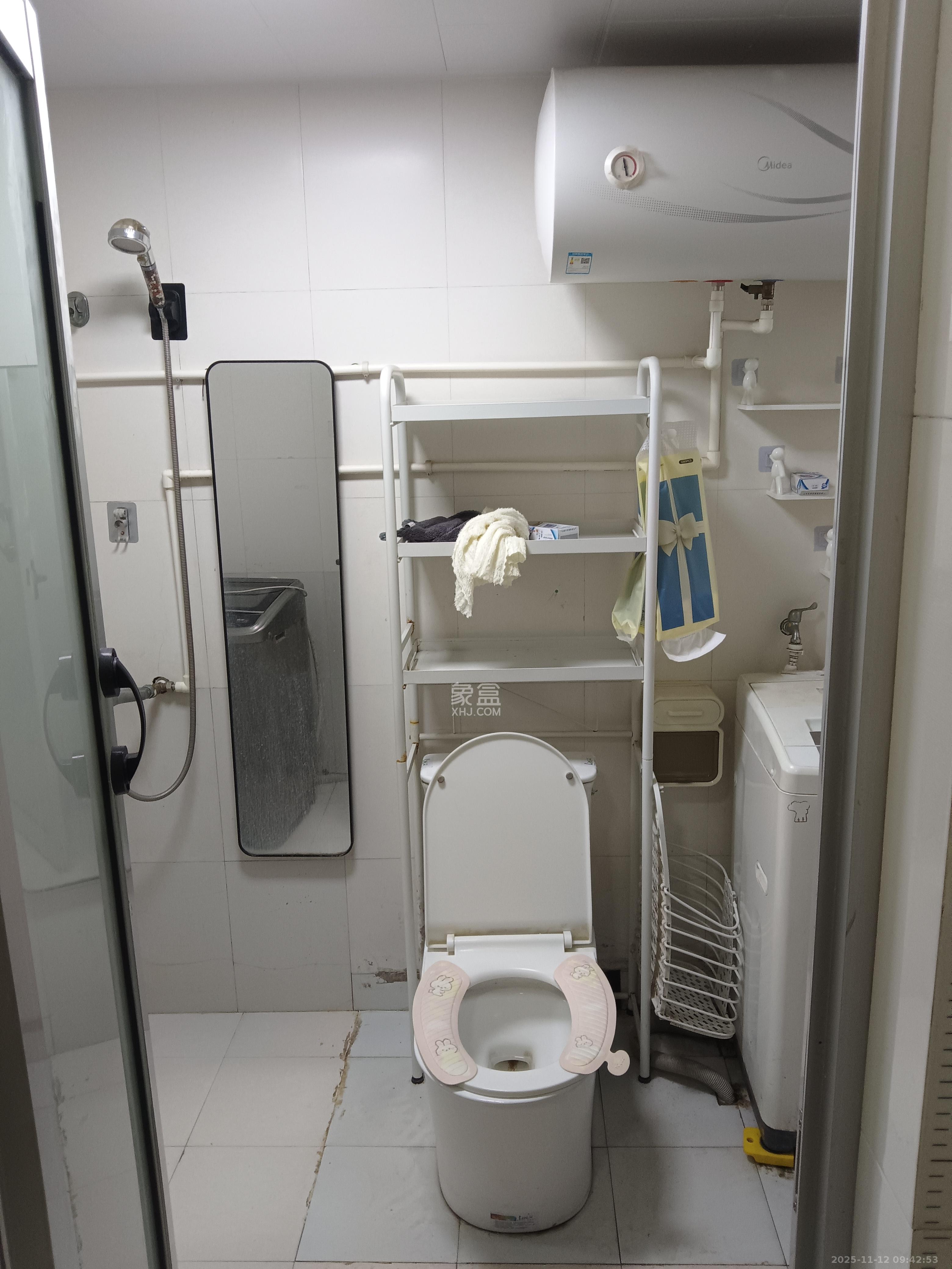 上河国际A座  1室1厅1卫    1600.0元/月室内图