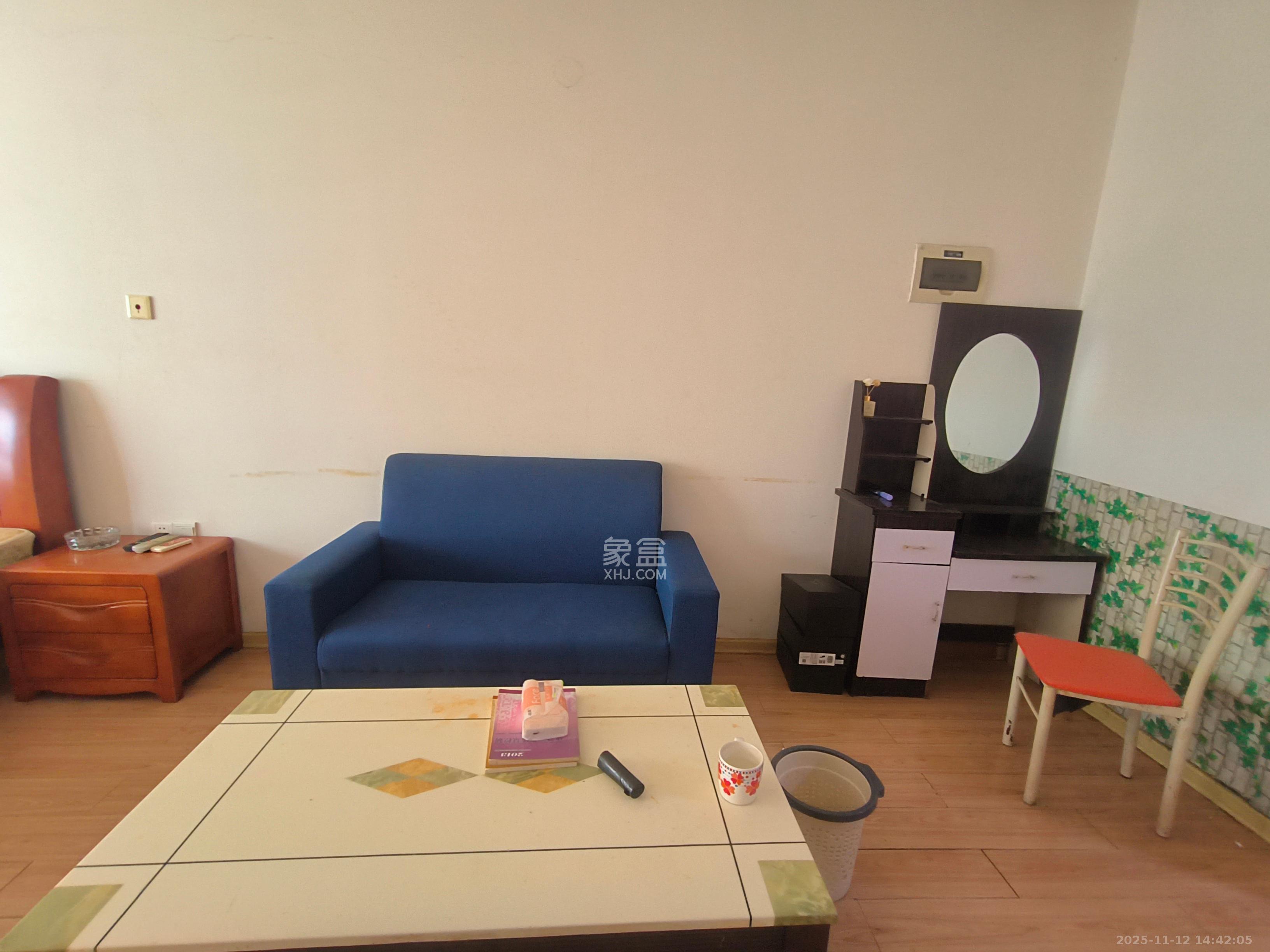 尚都花园城  1室1厅1卫    1200.0元/月室内图