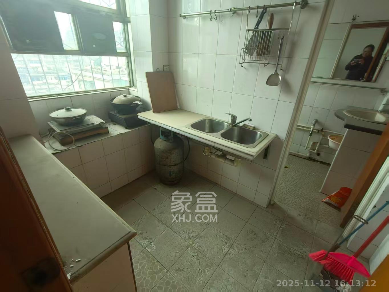 东瓜山一村送变电小区 2室2厅1卫 1500.0元/月 东瓜山一村送变电小区 2室2厅1卫 1500.0元/月室内图