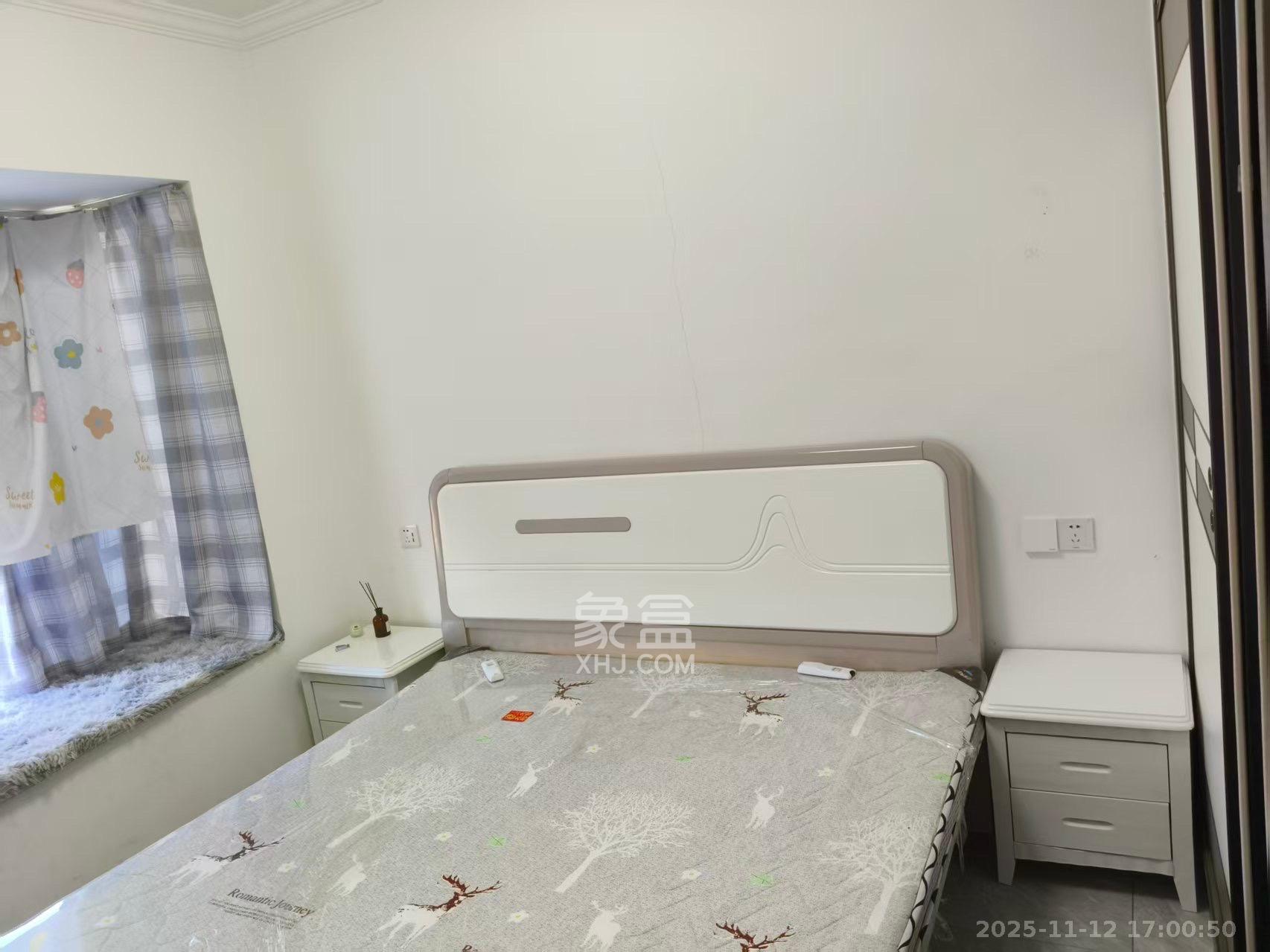 和润园三期  2室2厅1卫    2200.0元/月室内图