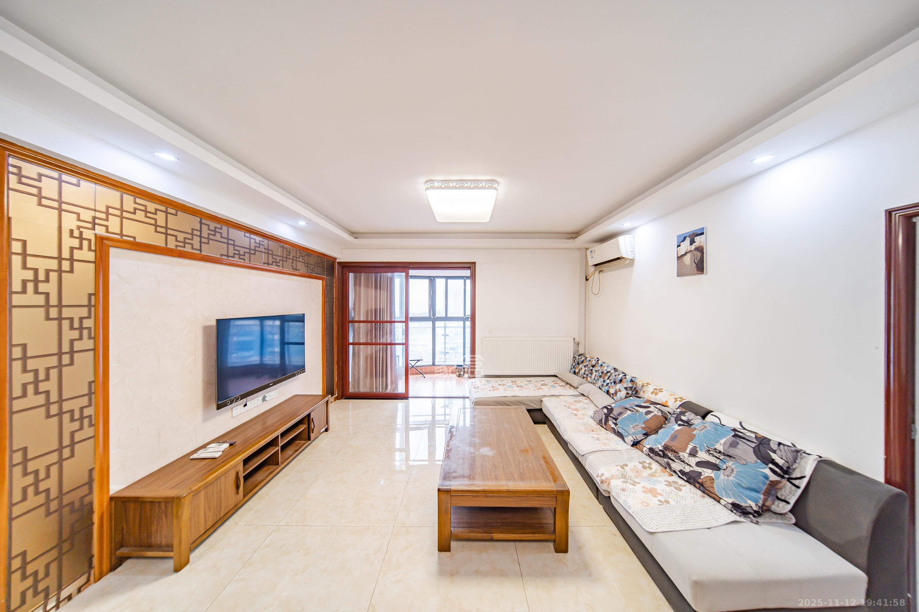 凯乐国际城  2室2厅1卫    102.8万