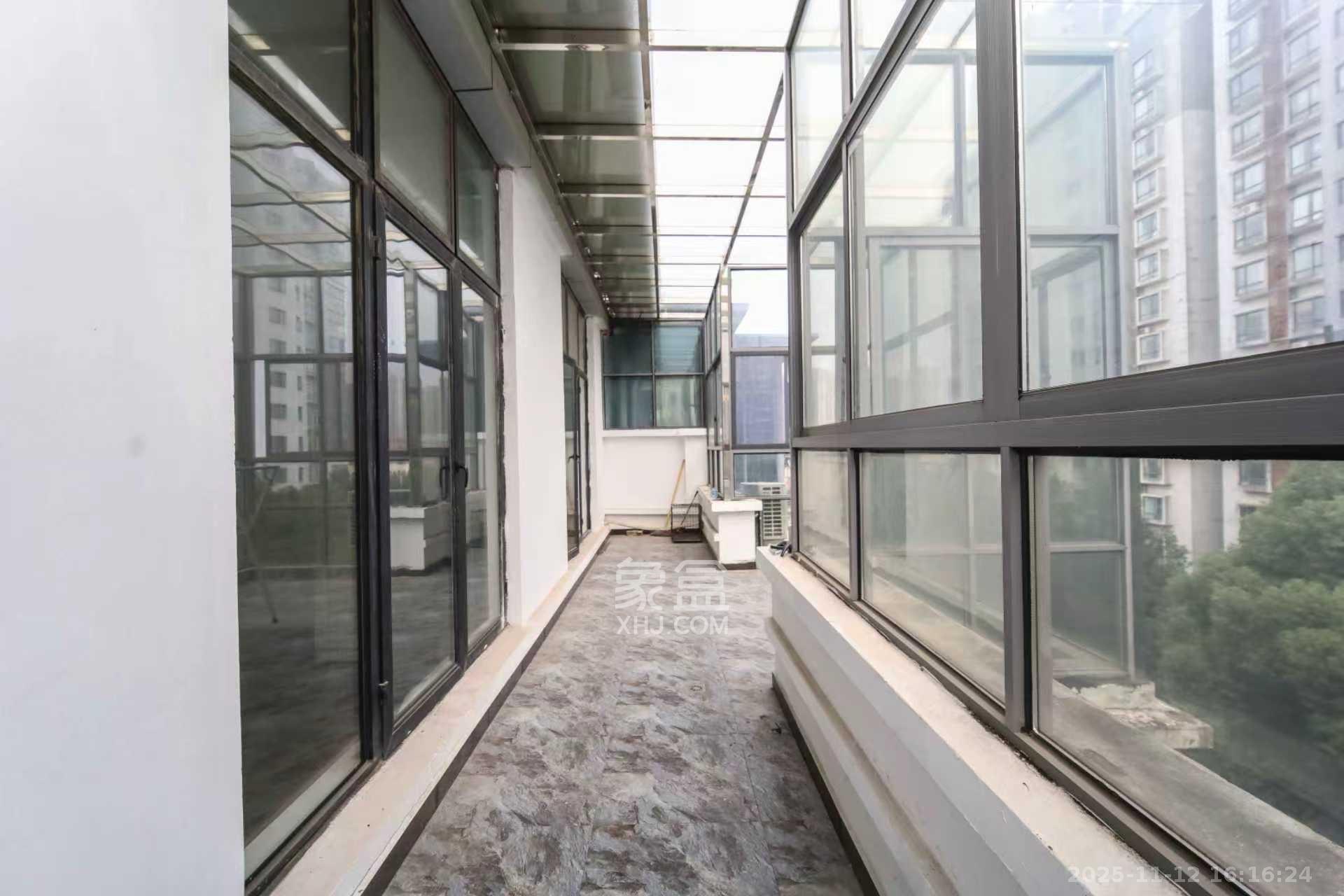 西街花园 2室1厅1卫 2500.0元/月 西街花园 2室1厅1卫 2500.0元/月室内图