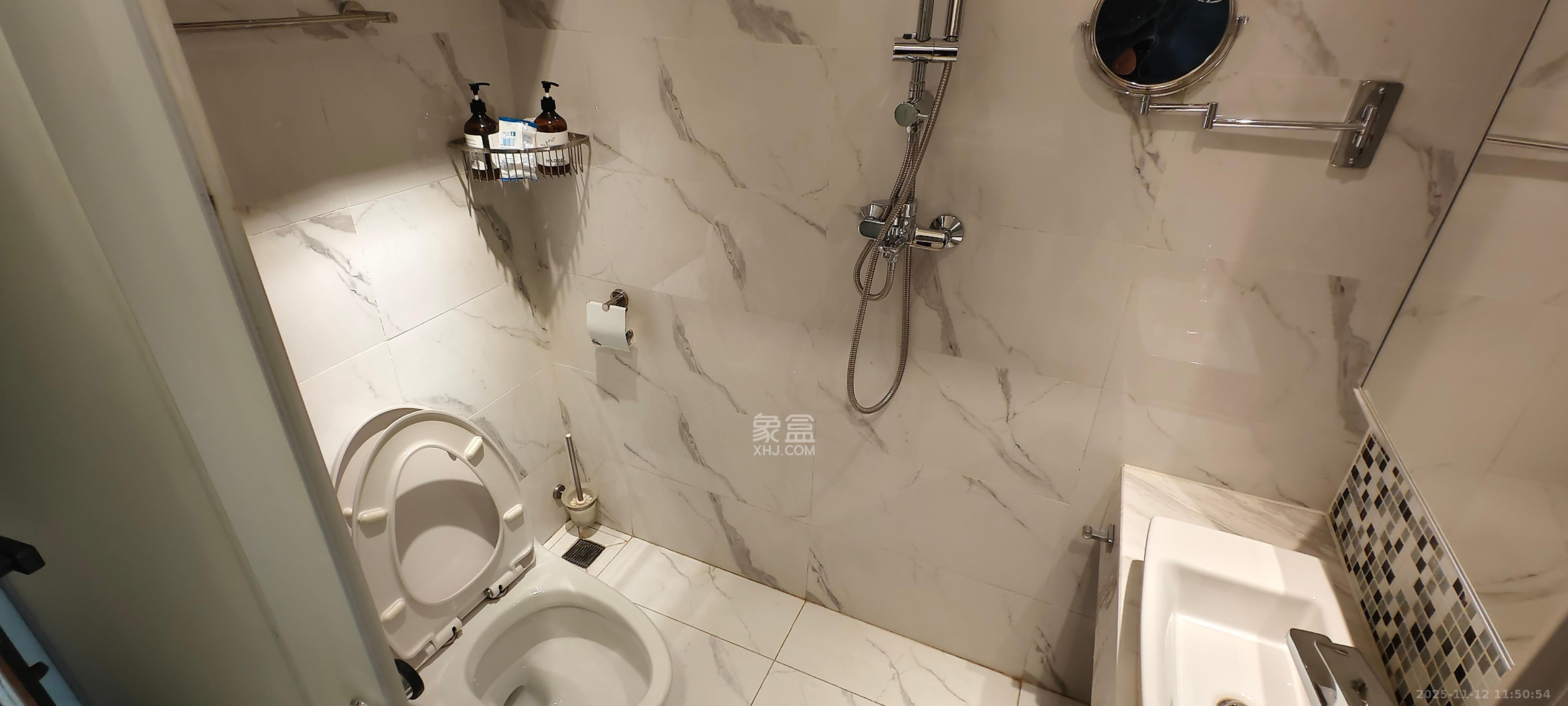 恒大誉府(融誉商业中心) 1室0厅0卫 1700.0元/月 恒大誉府(融誉商业中心) 1室0厅0卫 1700.0元/月室内图