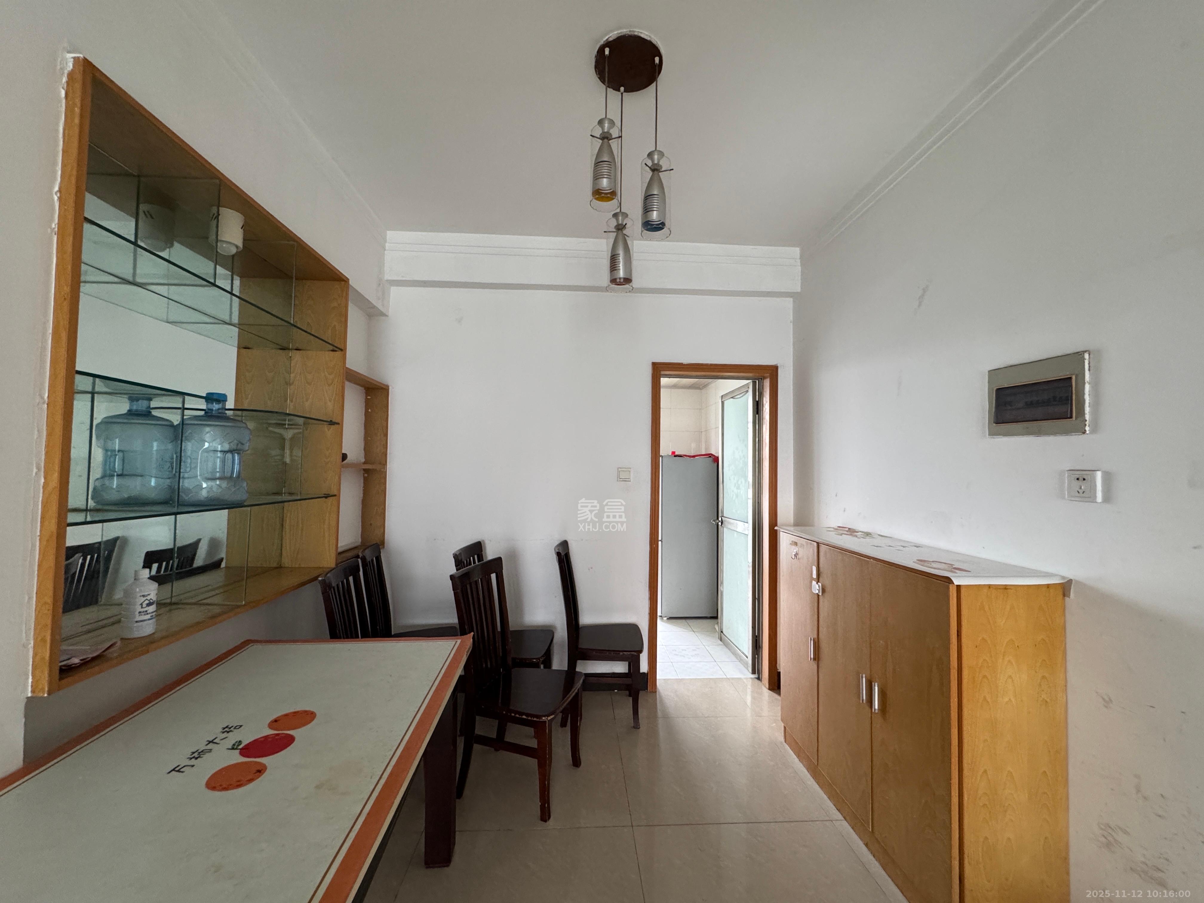 望兴景园一期  2室2厅1卫    2200.0元/月室内图