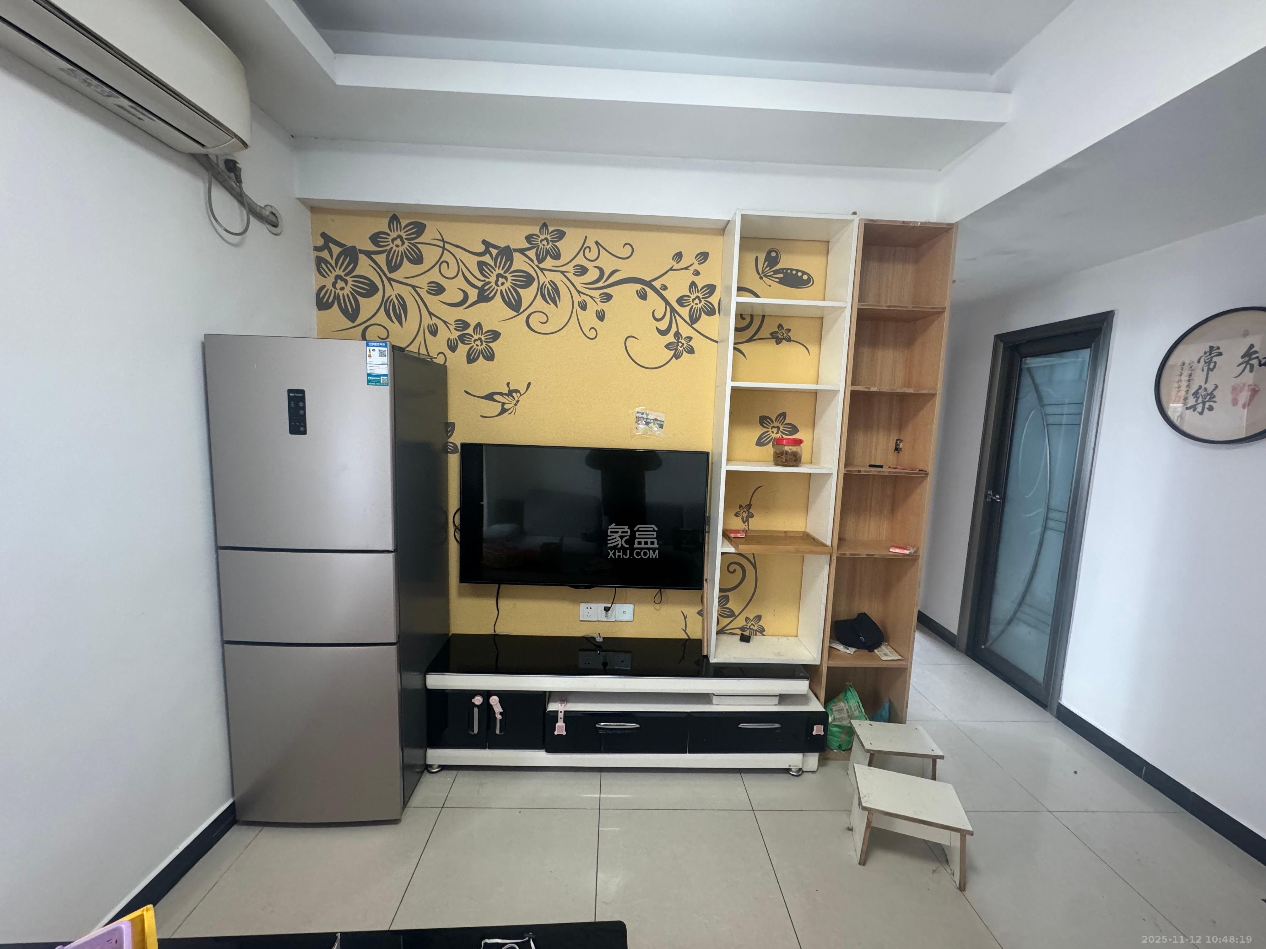 万科魅力之城  2室1厅1卫    1800.0元/月室内图