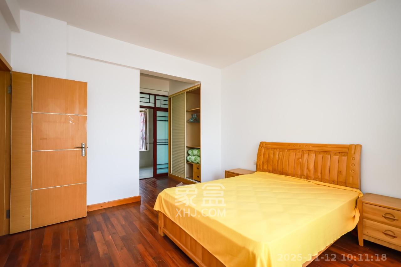 莱茵城 3室2厅1卫 2500.0元/月 莱茵城 3室2厅1卫 2500.0元/月室内图