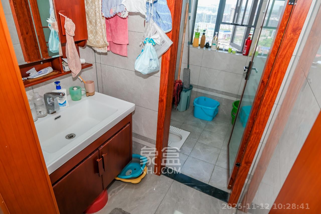 筑梦星园  4室2厅2卫    2980.0元/月室内图