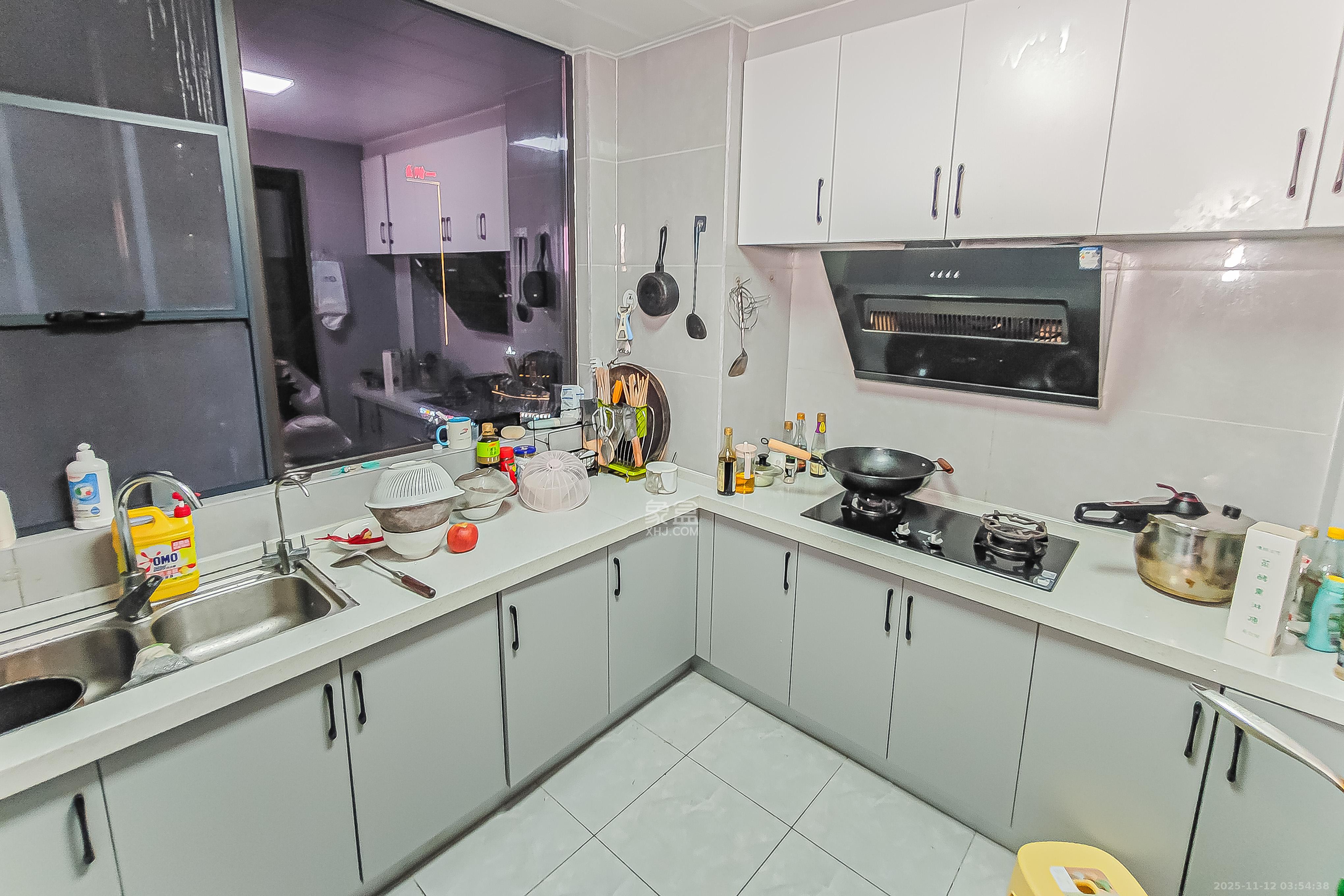 建发央玺（建发泱玺雅苑）  4室2厅3卫    325.0万厨房