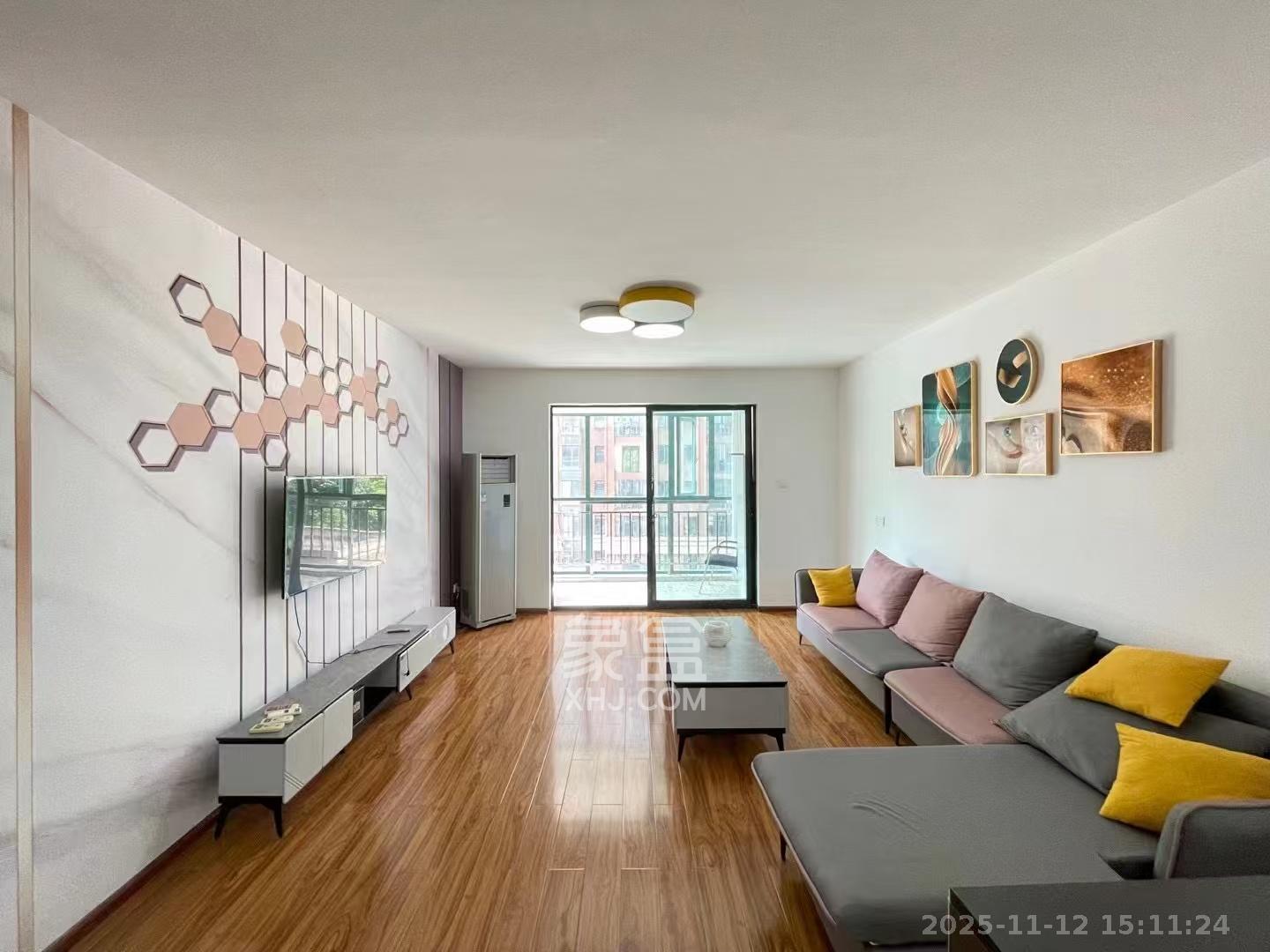 长沙欧洲城 3室2厅2卫 3200.0元/月 长沙欧洲城 3室2厅2卫 3200.0元/月室内图