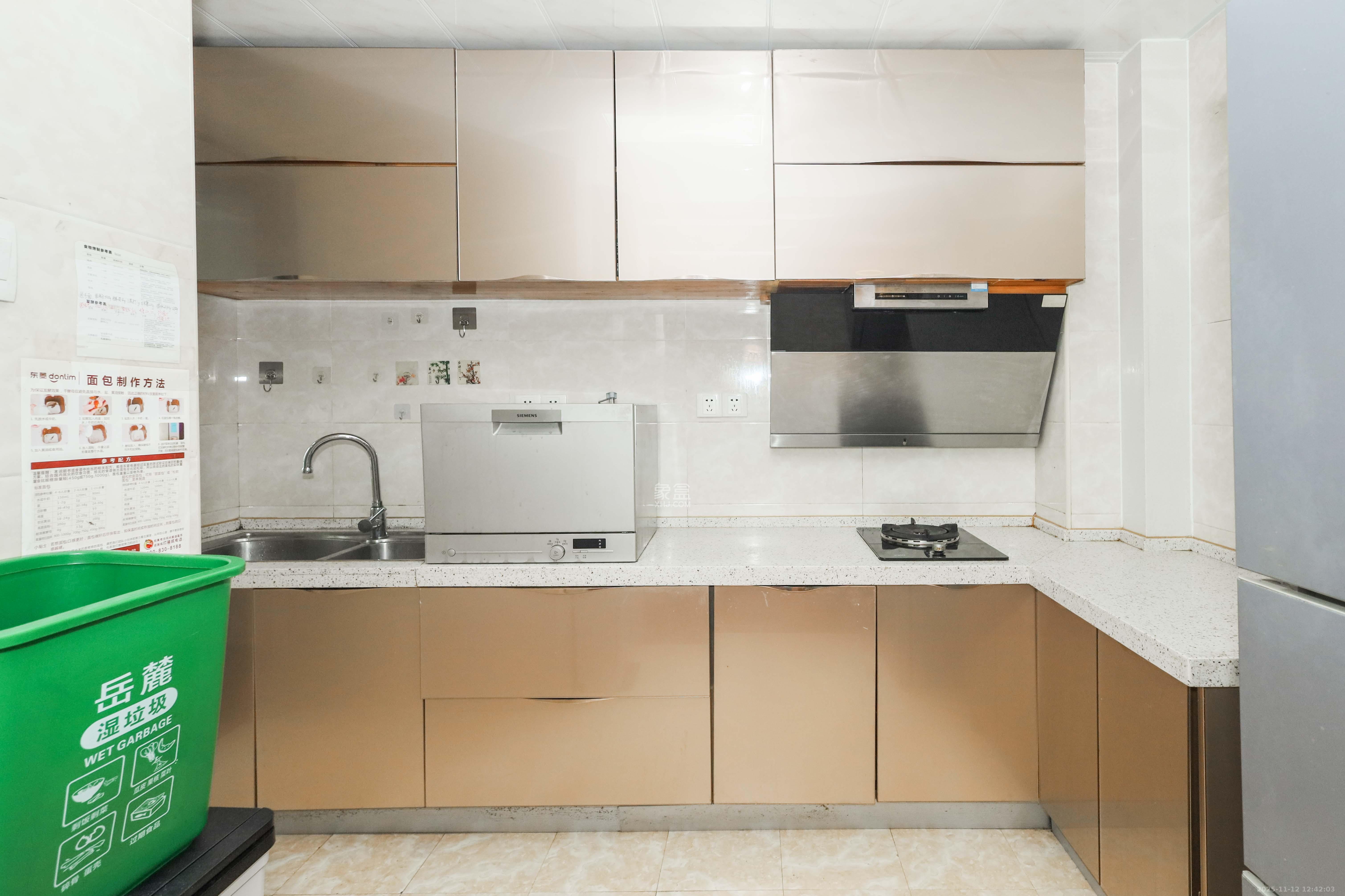 梅溪湖合能璞丽 3室2厅1卫 120.0万 梅溪湖合能璞丽 3室2厅1卫 120.0万厨房