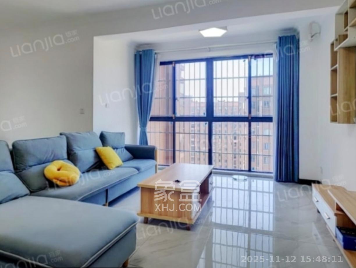 中欣楚天雅郡  3室2厅2卫    1800.0元/月