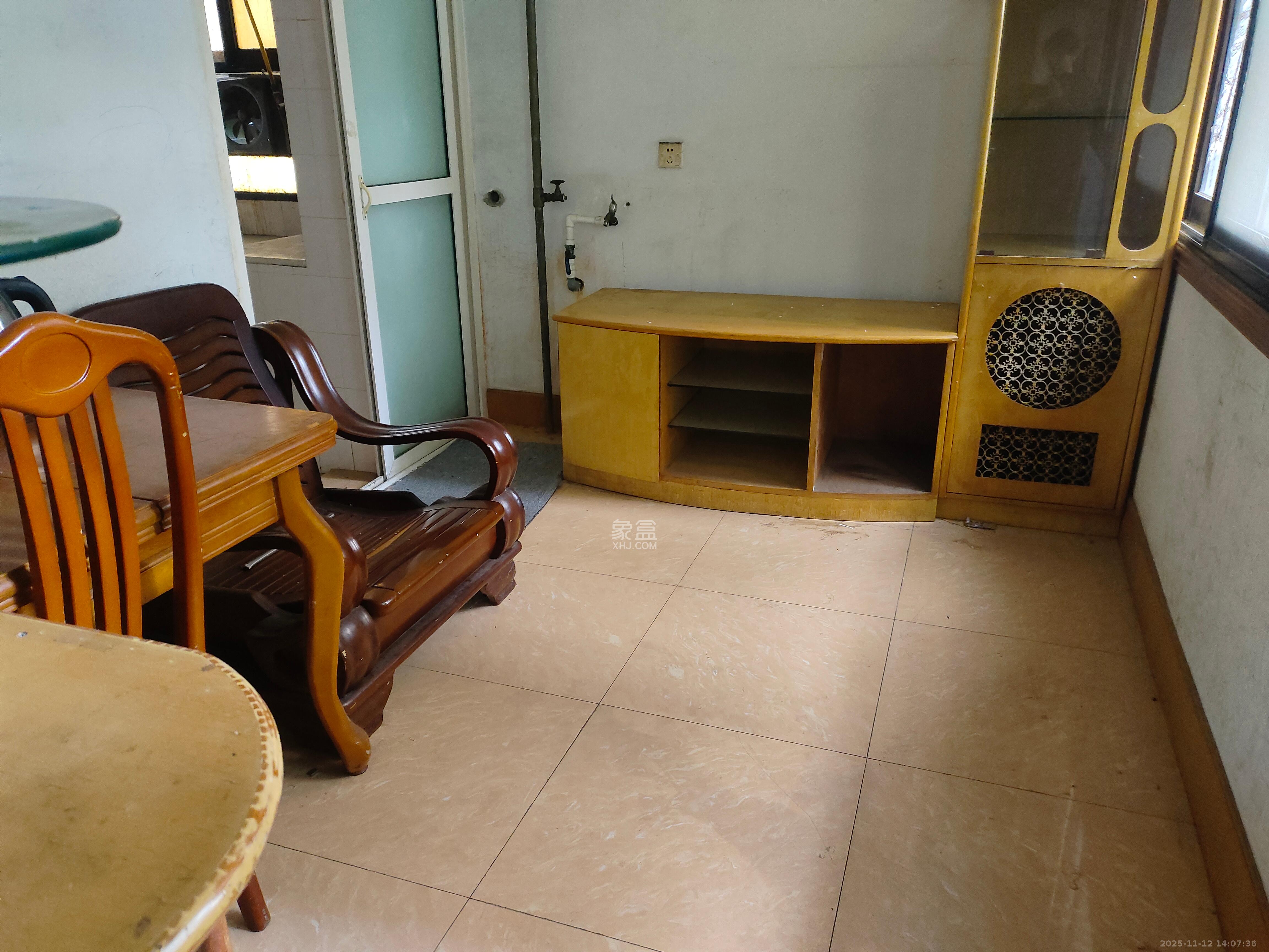 长鑫美树园  3室2厅1卫    2200.0元/月室内图