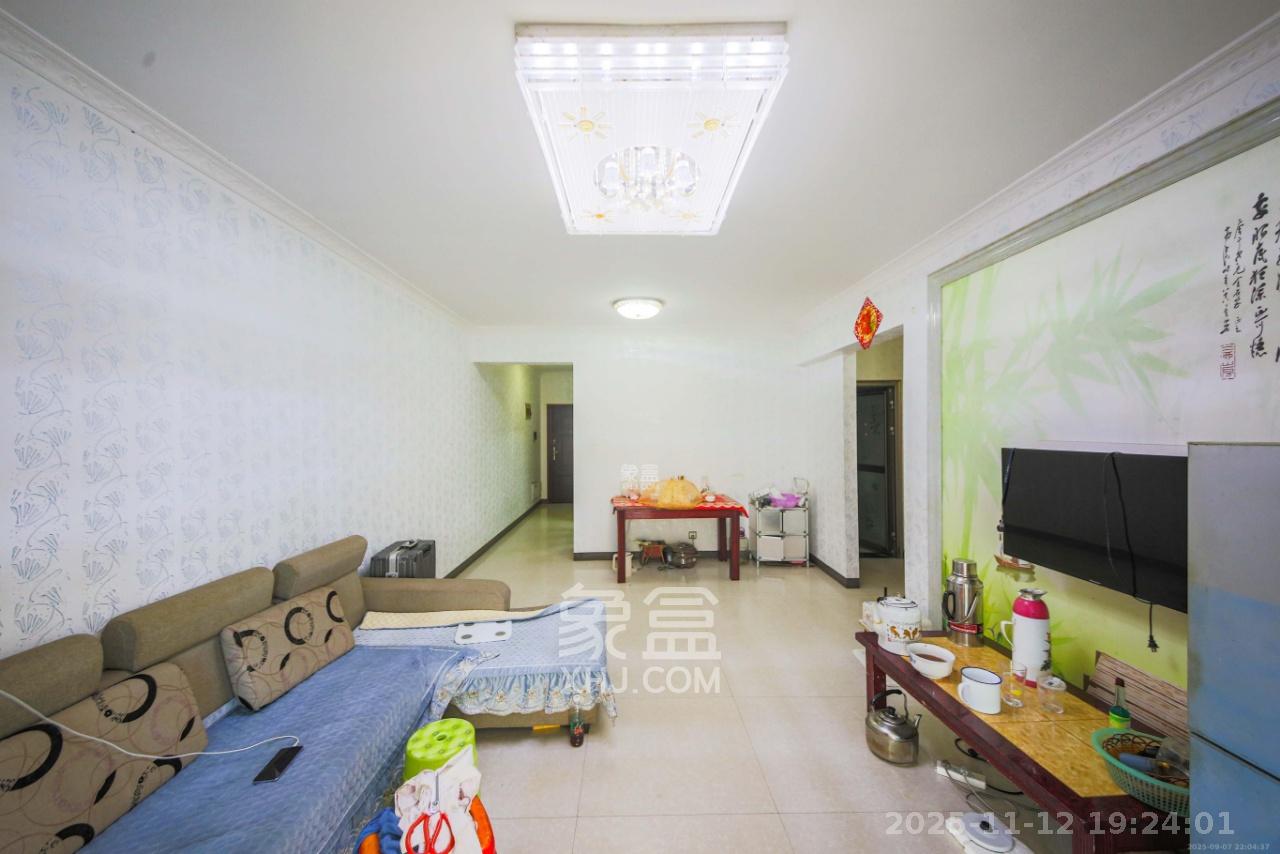 才子嘉都  1室0厅0卫    1900.0元/月