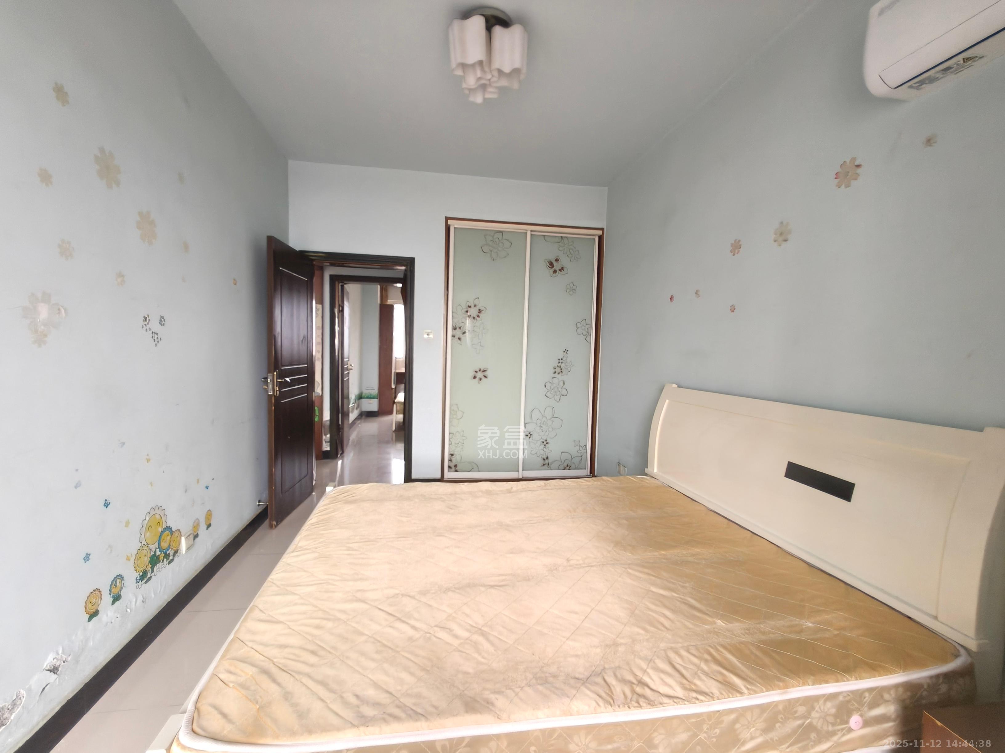 上河国际B座 2室1厅1卫 1950.0元/月 上河国际B座 2室1厅1卫 1950.0元/月室内图