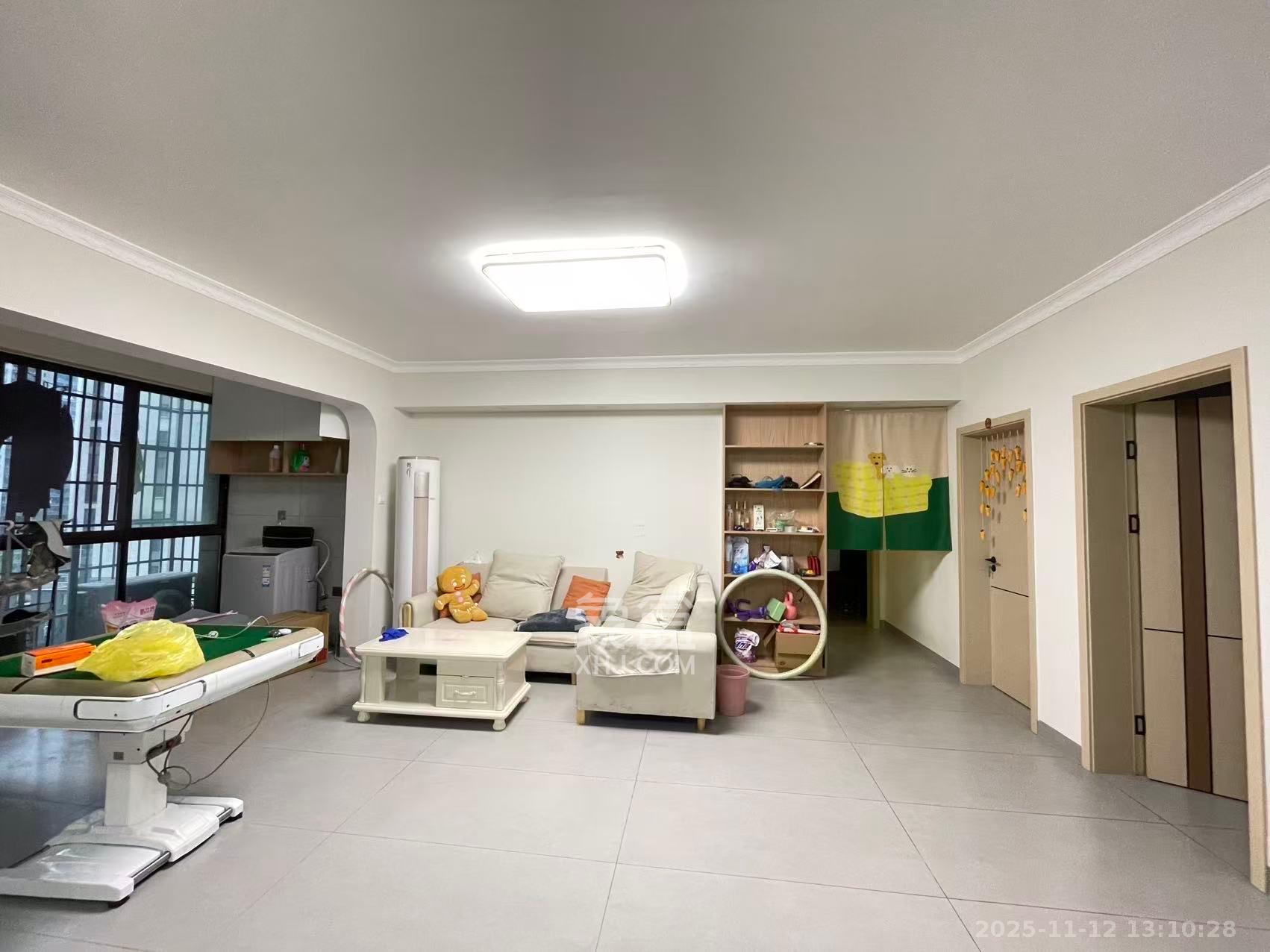 星月绿洲 4室2厅2卫 2200.0元/月 星月绿洲 4室2厅2卫 2200.0元/月室内图