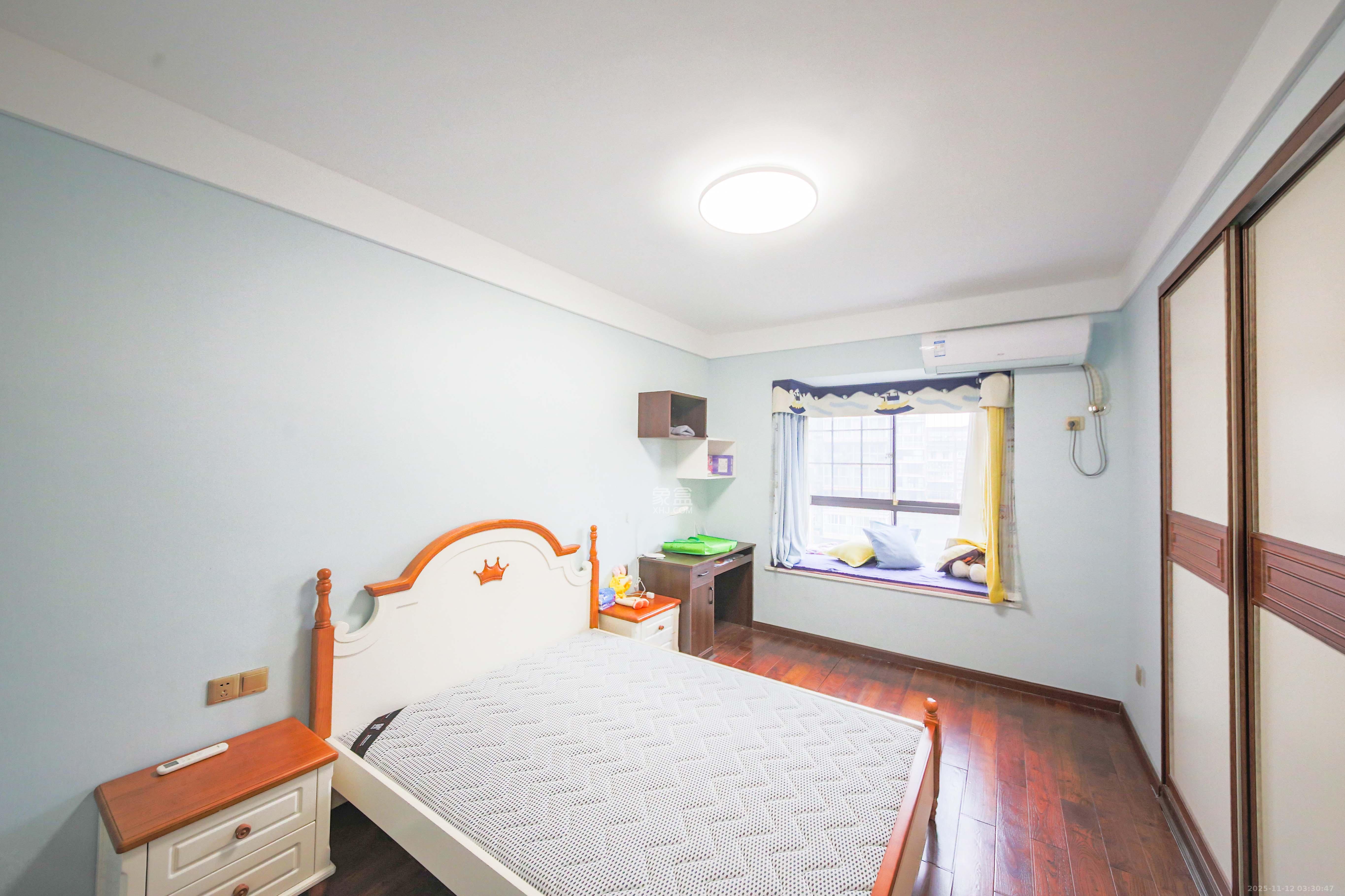 升远君尚嘉筑 5室2厅2卫 178.8万 升远君尚嘉筑 5室2厅2卫 178.8万卧室