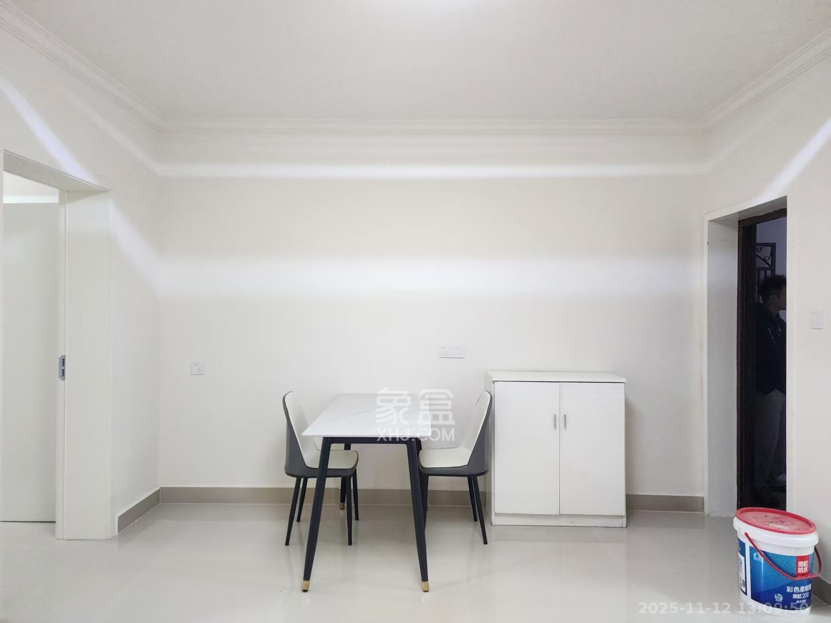 上麻园岭279号（原新华书店宿舍）  2室1厅1卫    2500.0元/月室内图