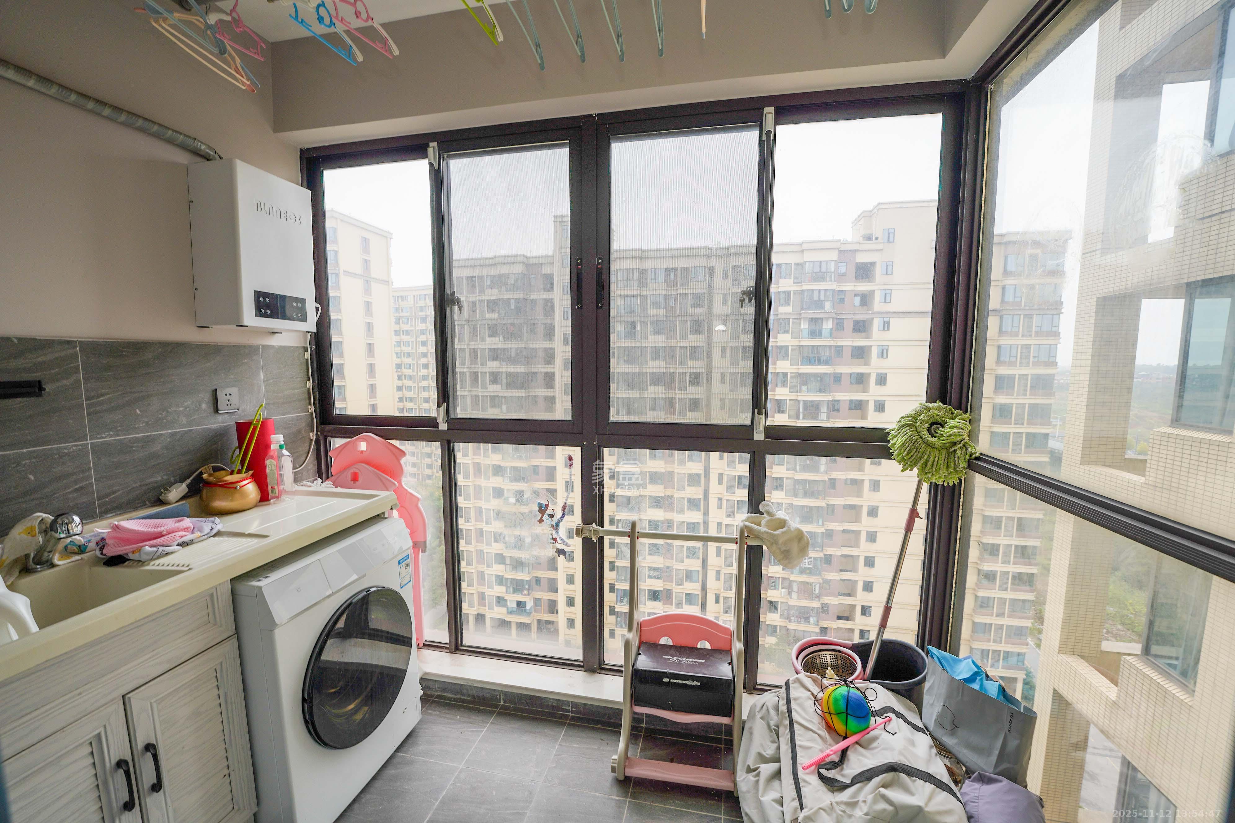 福天藏郡院子  4室2厅2卫    125.0万阳台