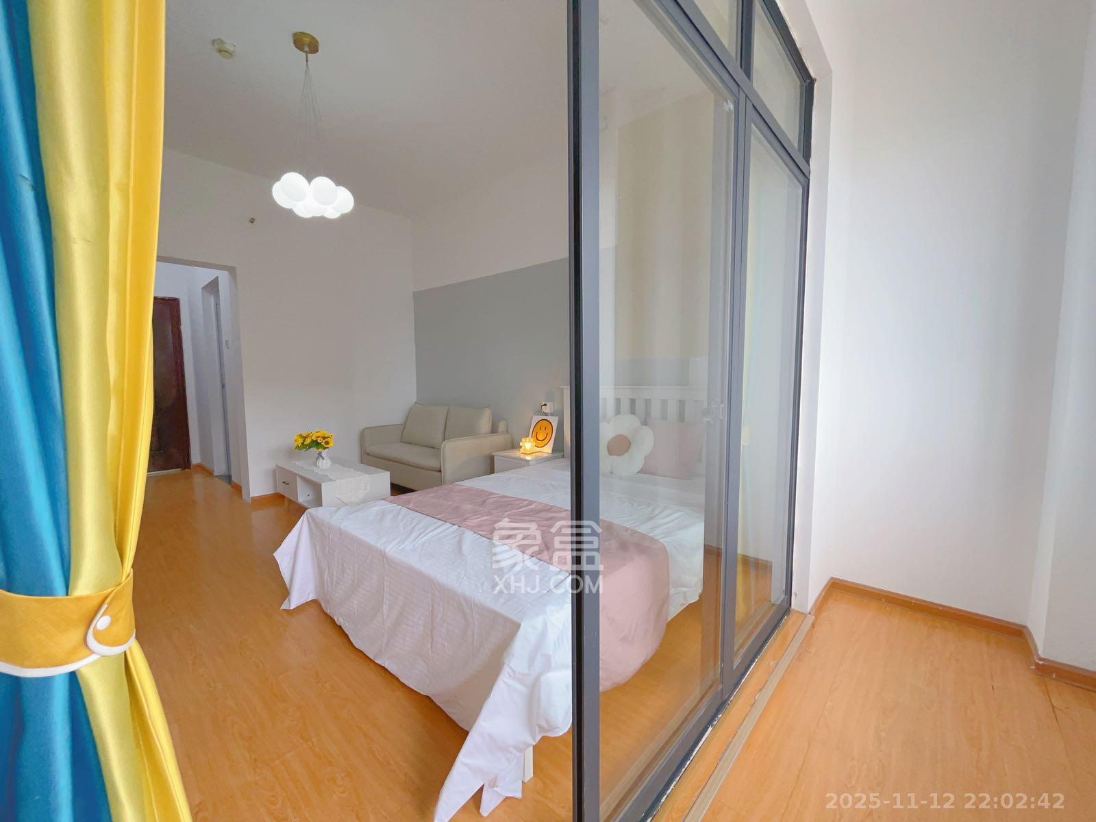 阳光锦城 1室1厅1卫 1900.0元/月 阳光锦城 1室1厅1卫 1900.0元/月室内图