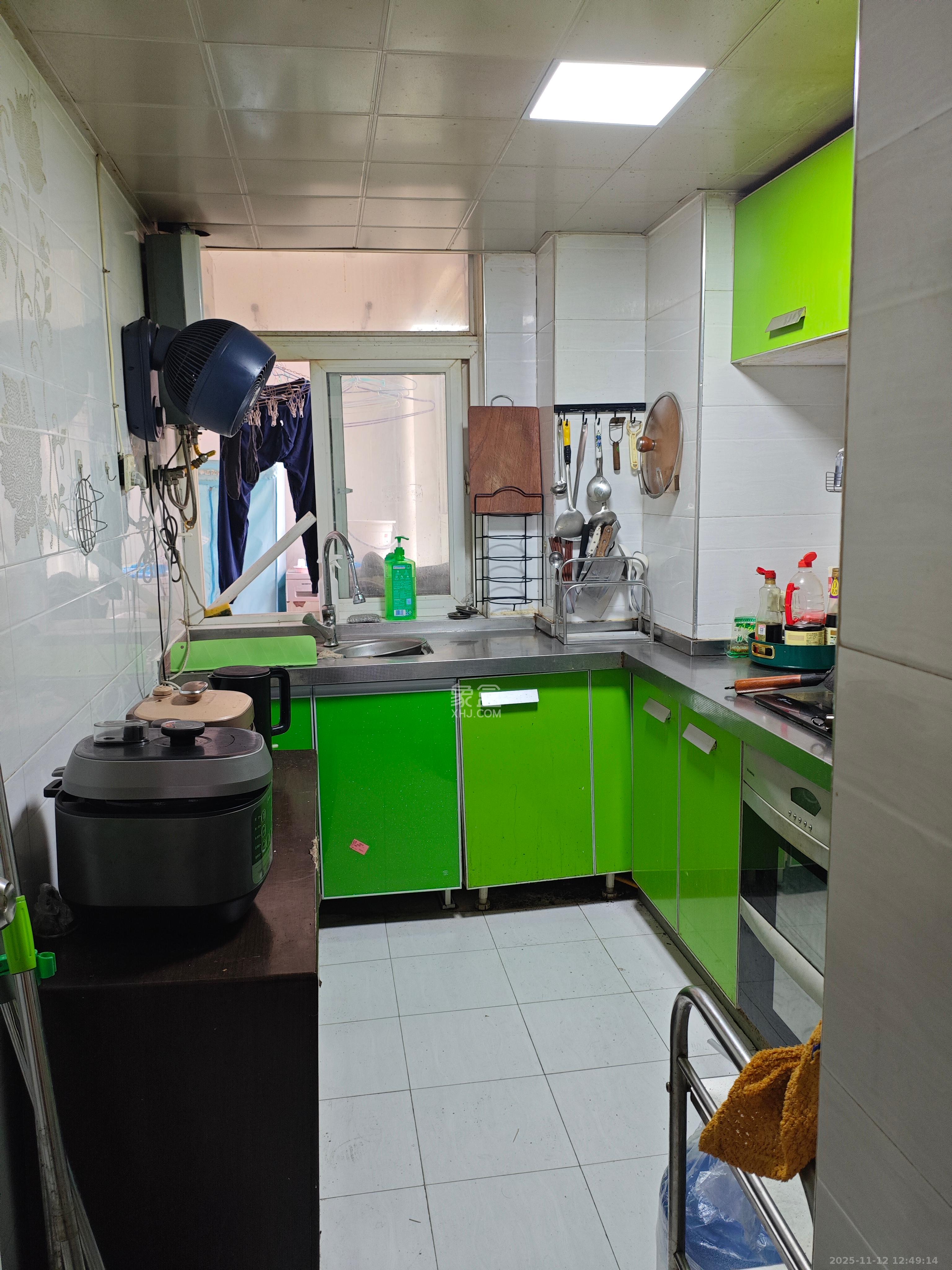 广场之星 3室2厅0卫 2000.0元/月 广场之星 3室2厅0卫 2000.0元/月室内图