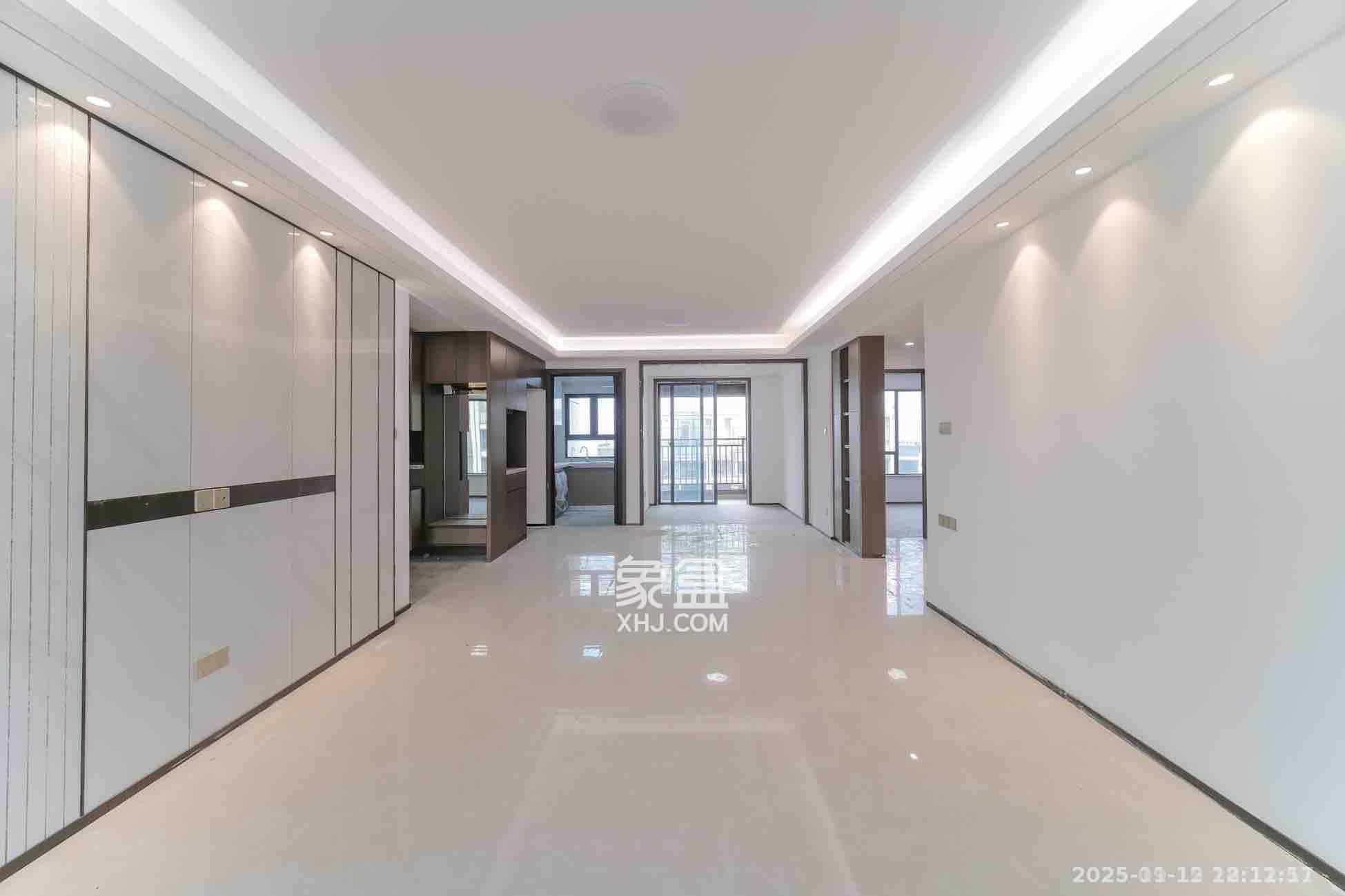 荣盛城 1室0厅0卫 1800.0元/月 荣盛城 1室0厅0卫 1800.0元/月室内图