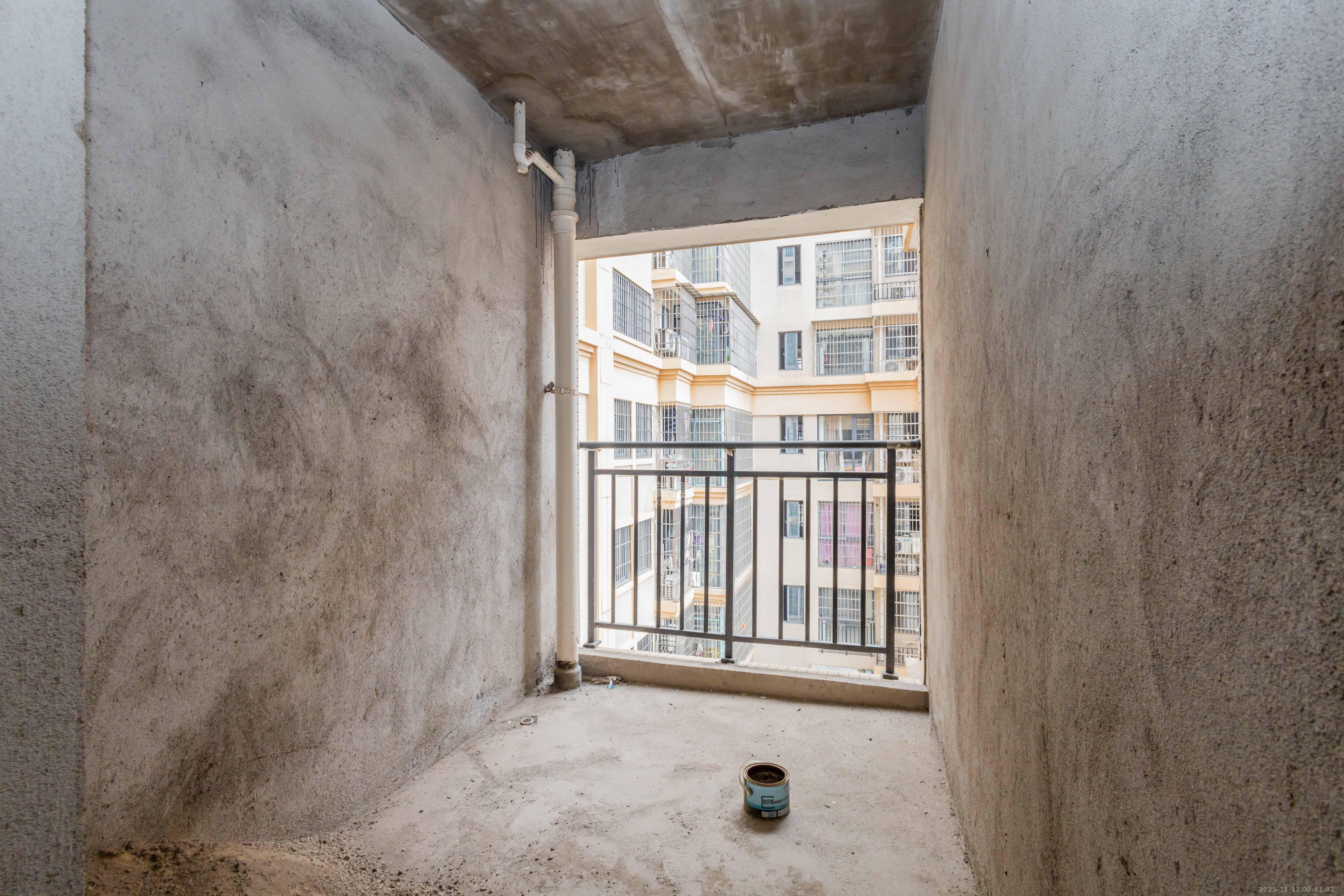 佳美紫郡  3室2厅1卫    49.8万卧室