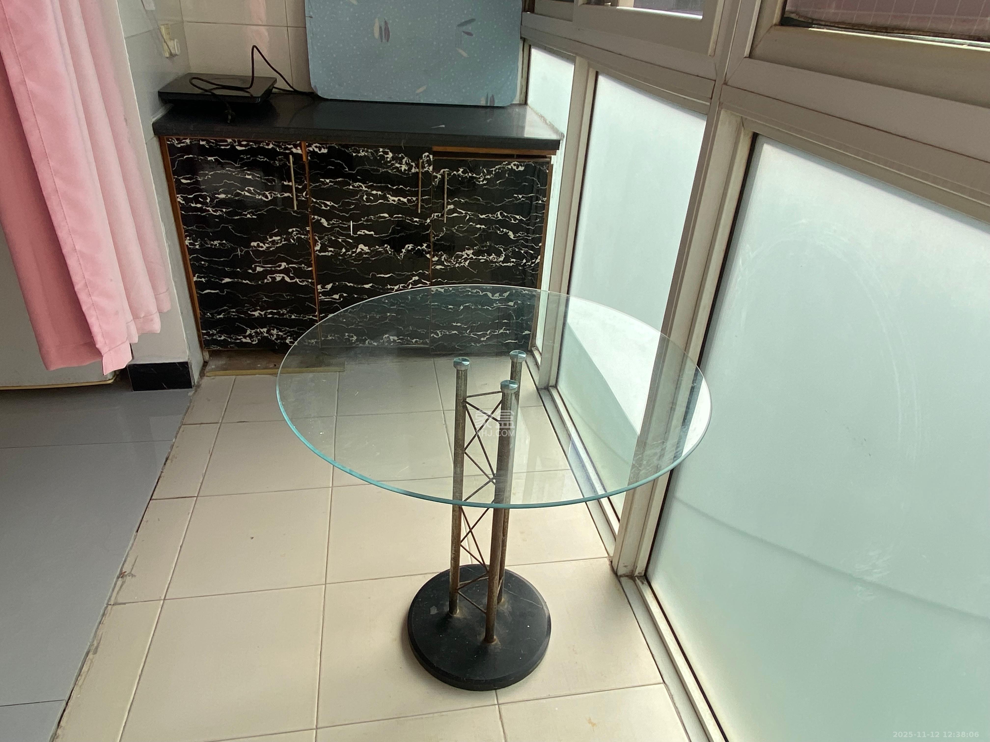 都市春天 2室1厅1卫 1300.0元/月 都市春天 2室1厅1卫 1300.0元/月室内图