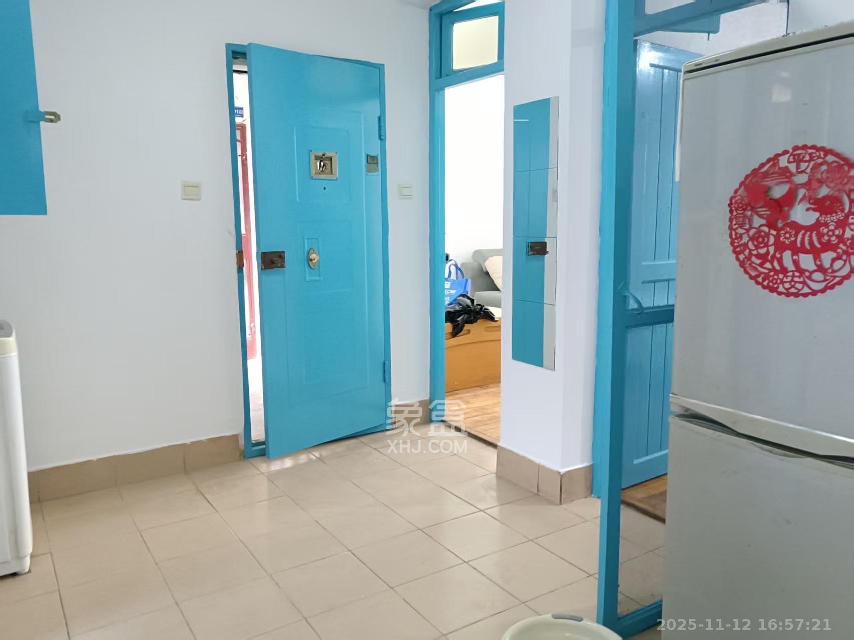 国庆新村  1室1厅1卫    1600.0元/月