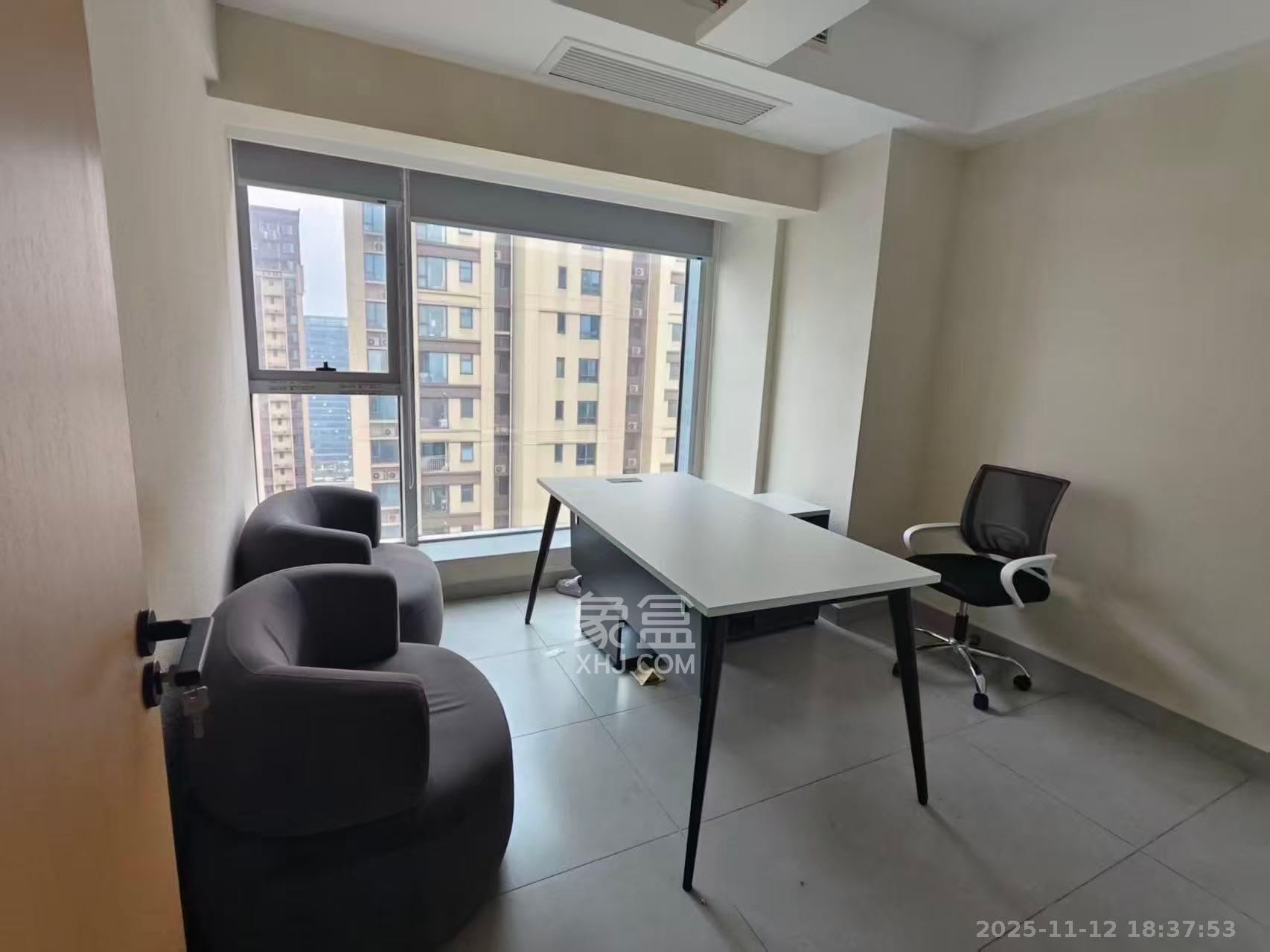 金地商置湘江峯汇 1室1厅1卫 4800.0元/月 金地商置湘江峯汇 1室1厅1卫 4800.0元/月室内图