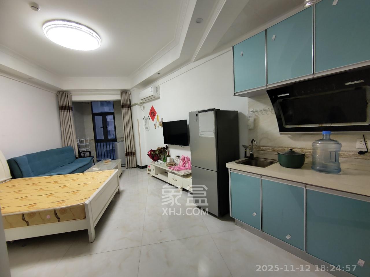 蓝光雍锦阁  1室1厅1卫    1200.0元/月室内图