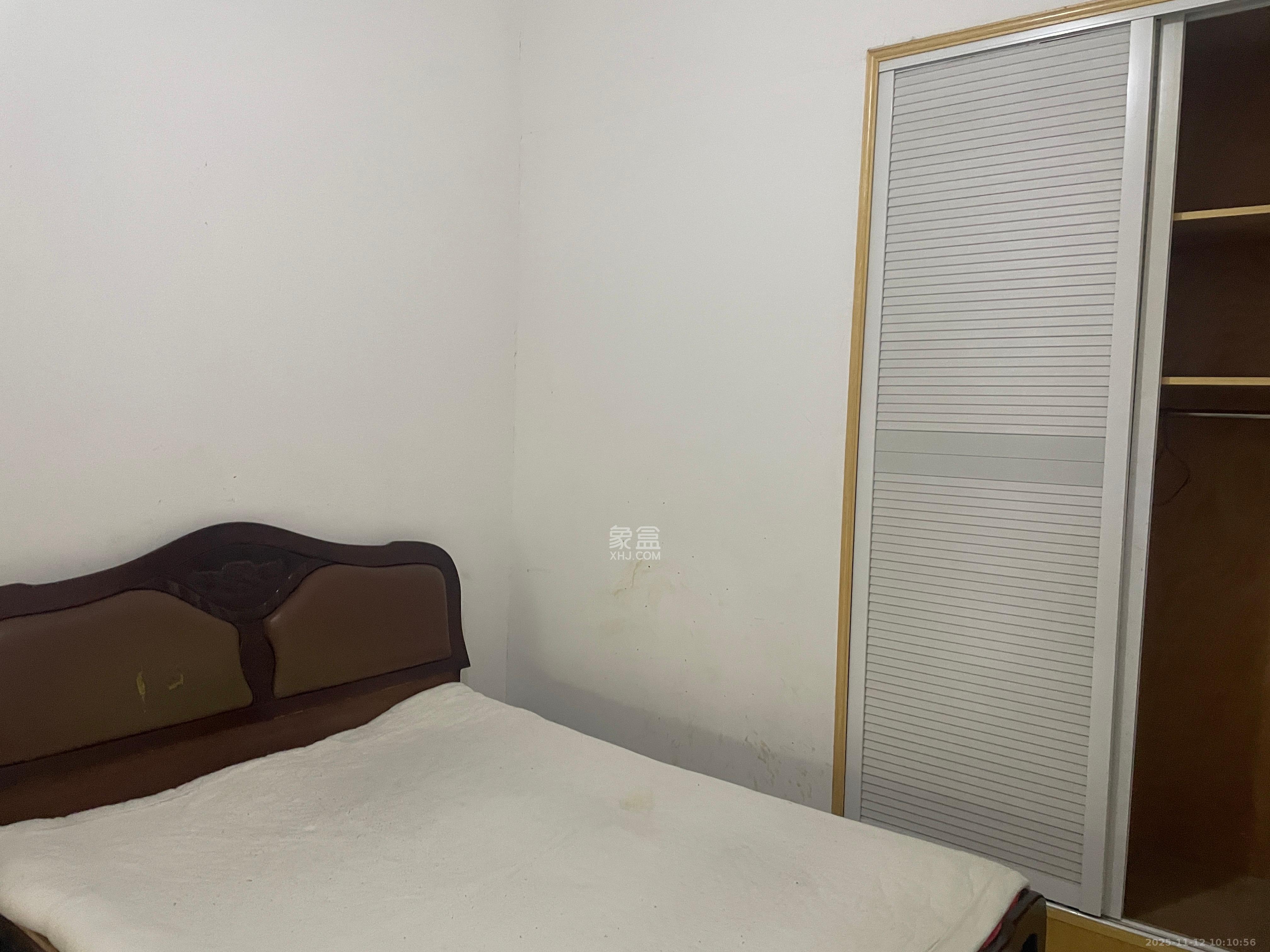 金石蓉园  2室2厅1卫    1000.0元/月室内图