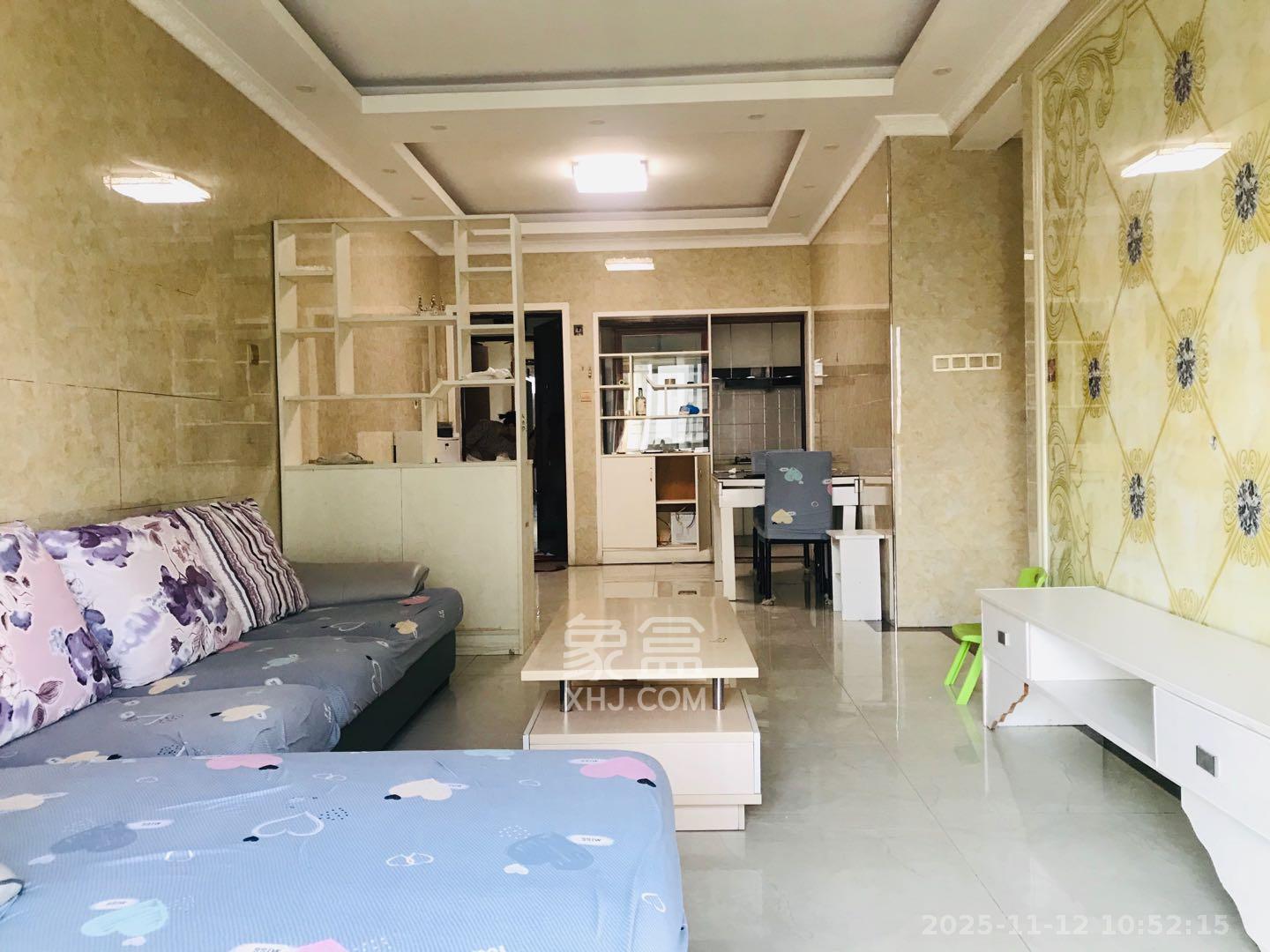 碧桂园南城首府(东宸林海) 3室2厅1卫 1900.0元/月 碧桂园南城首府(东宸林海) 3室2厅1卫 1900.0元/月室内图