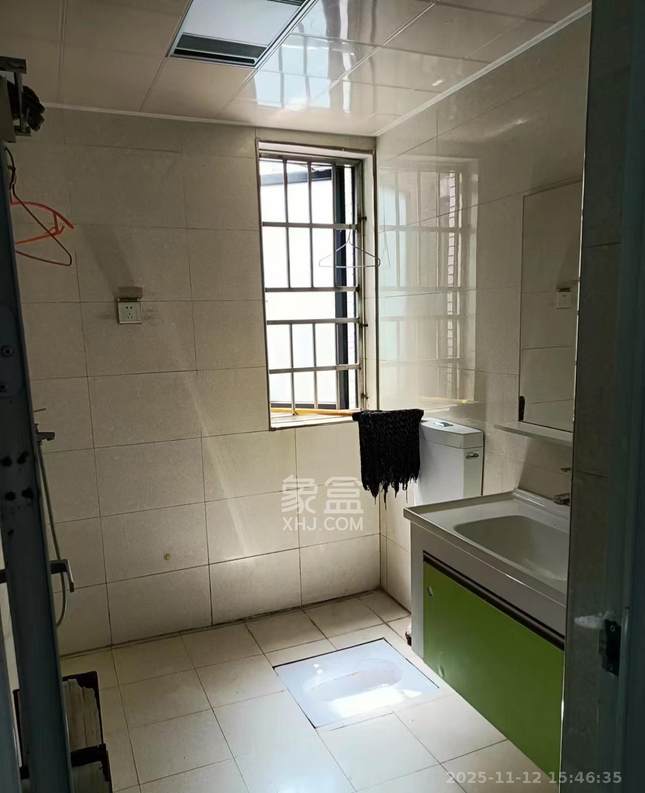 中信文化广场（中信新城二期）  1室2厅1卫    1800.0元/月室内图