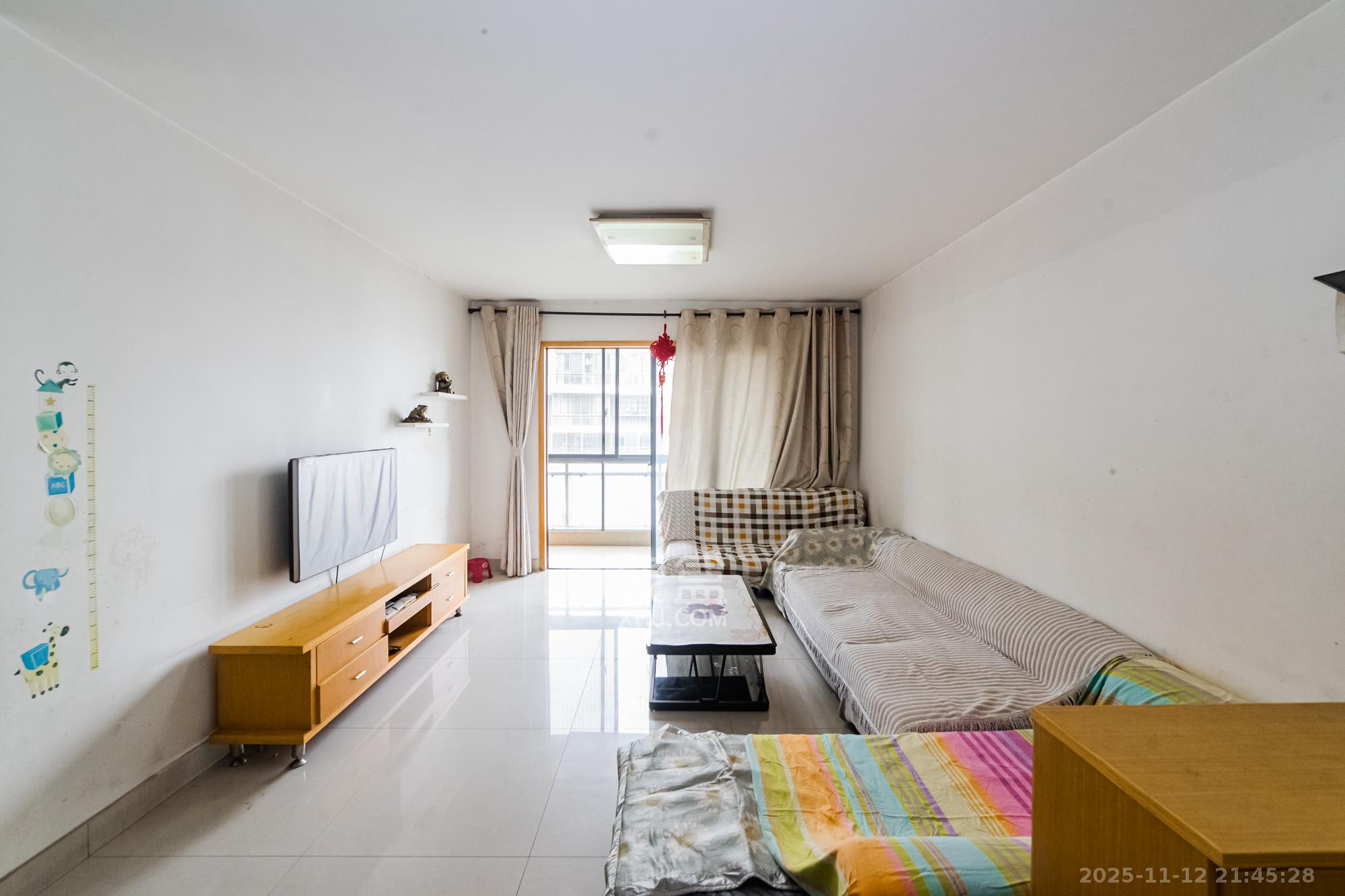 湘江北尚  3室2厅1卫    120.0万