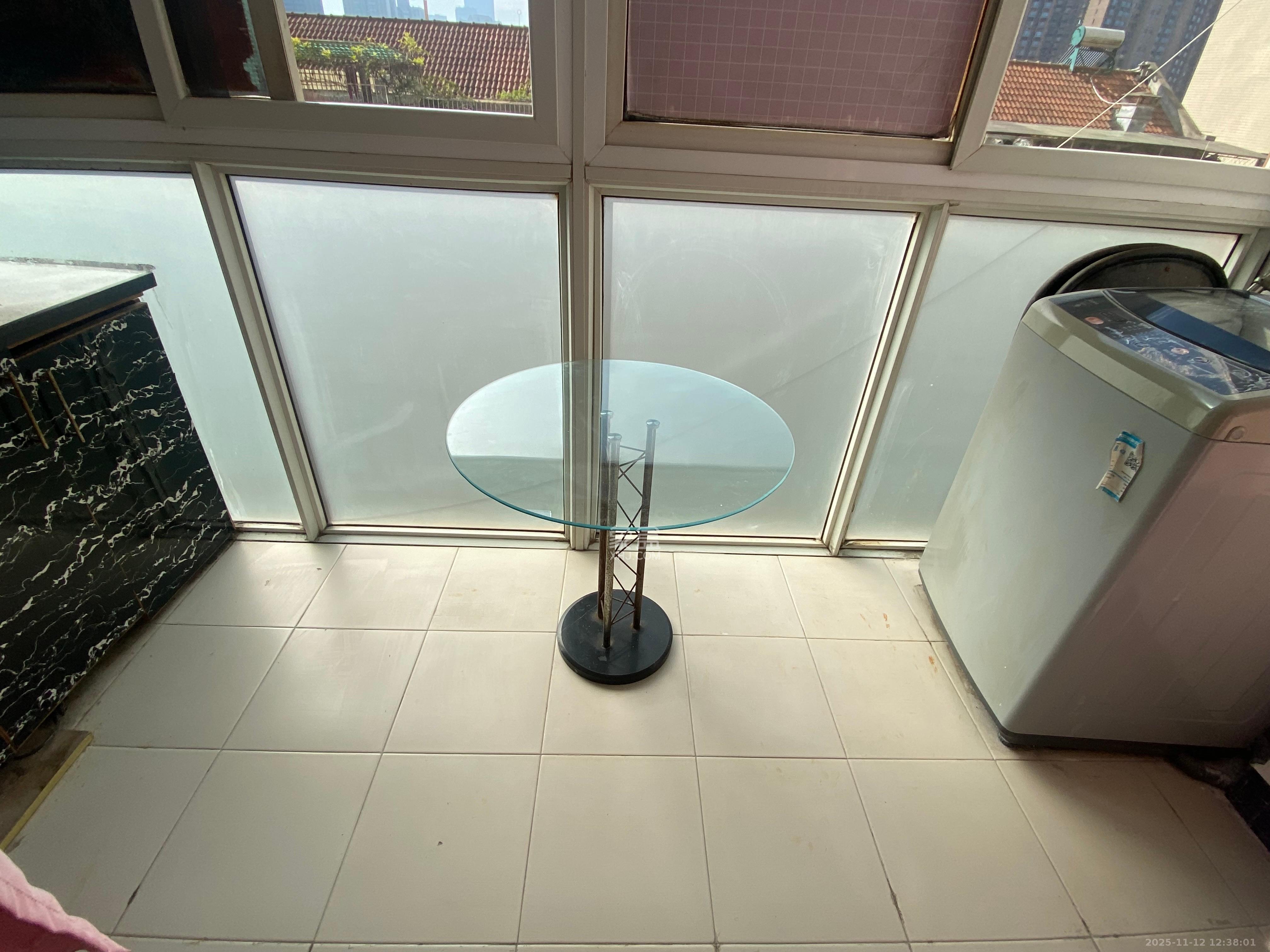 都市春天 2室1厅1卫 1300.0元/月 都市春天 2室1厅1卫 1300.0元/月室内图