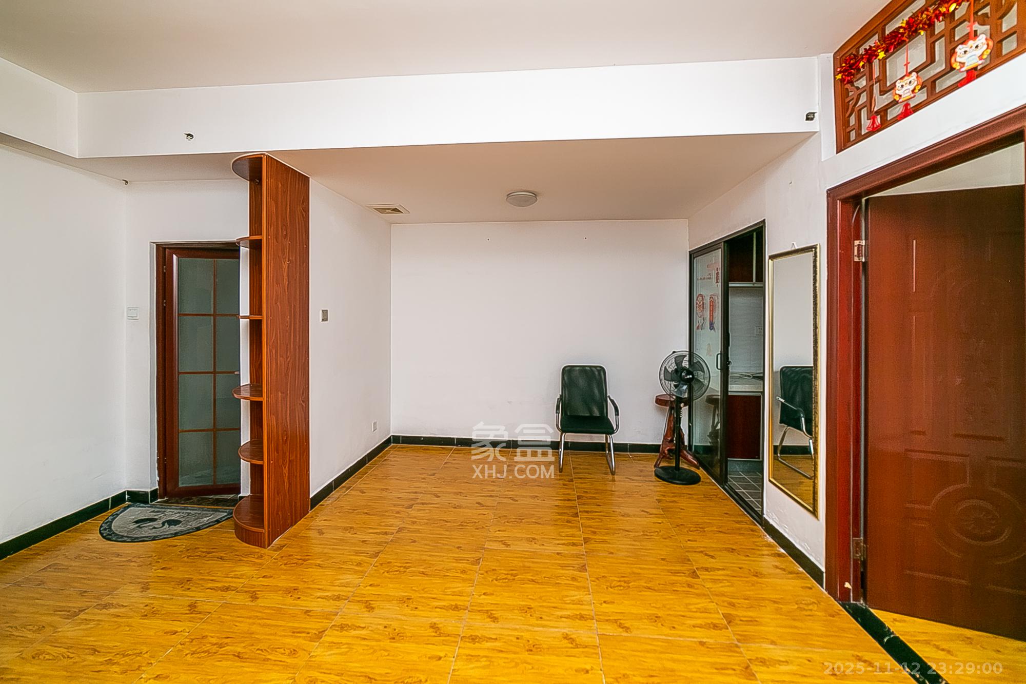 星宇V立方（旭和大厦）  1室1厅1卫    36.0万