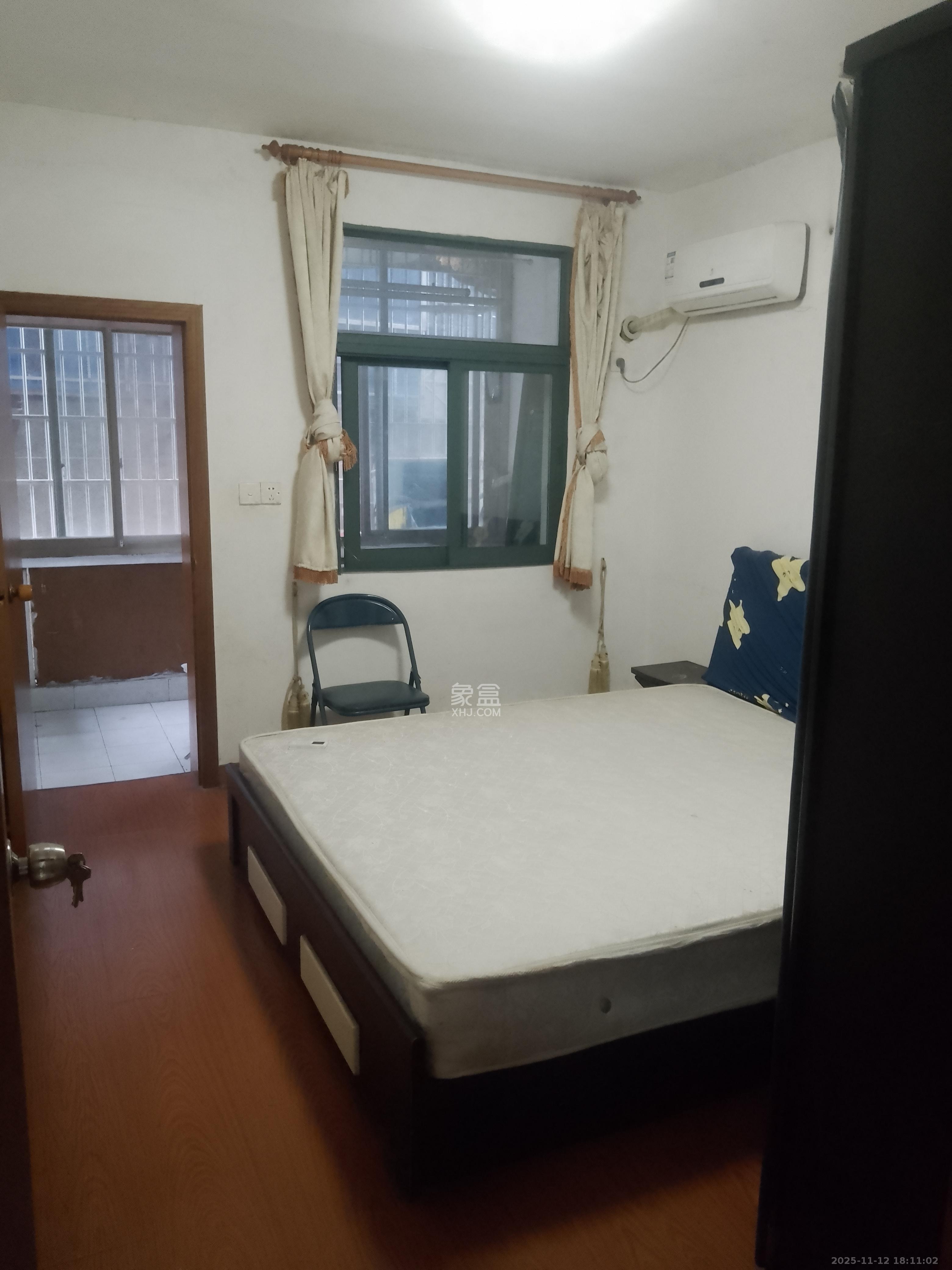 东瓜山一村  2室1厅1卫    1200.0元/月室内图