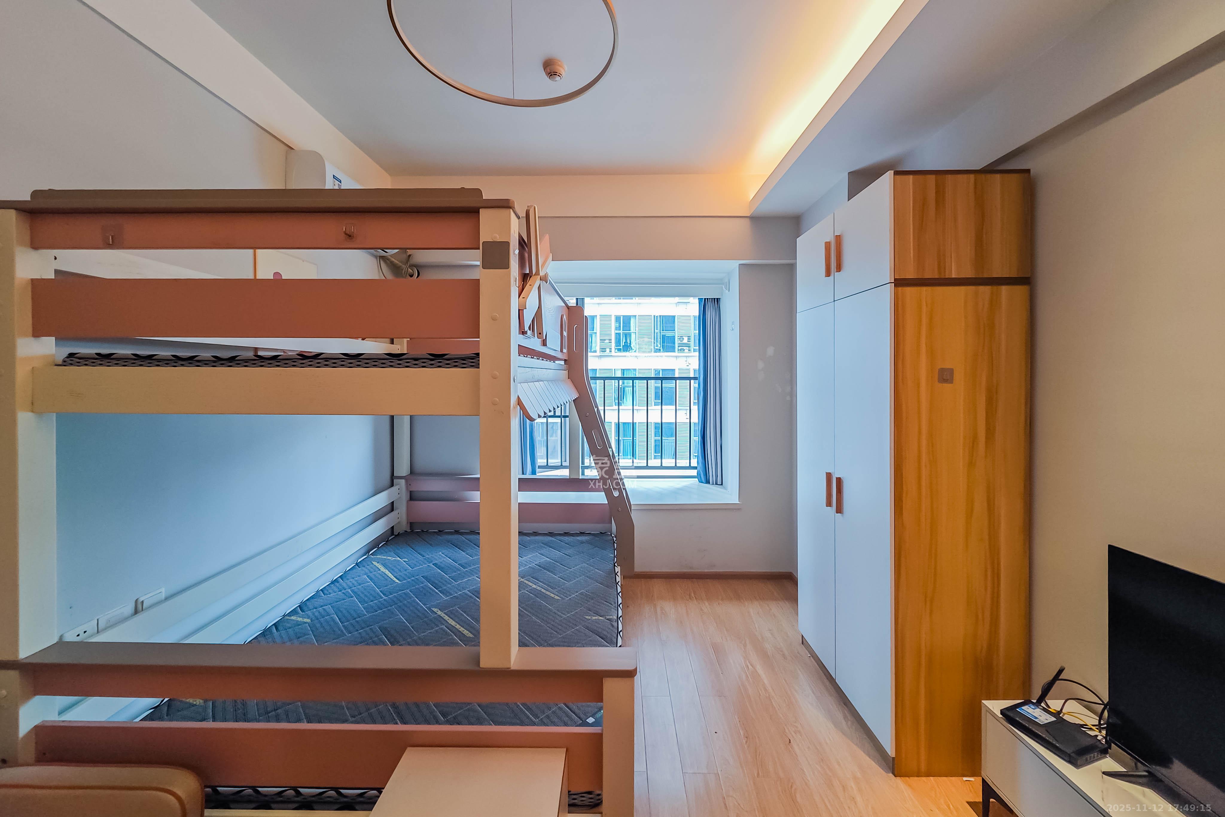 佳兆业云顶都汇 1室0厅1卫 25.0万 佳兆业云顶都汇 1室0厅1卫 25.0万客厅